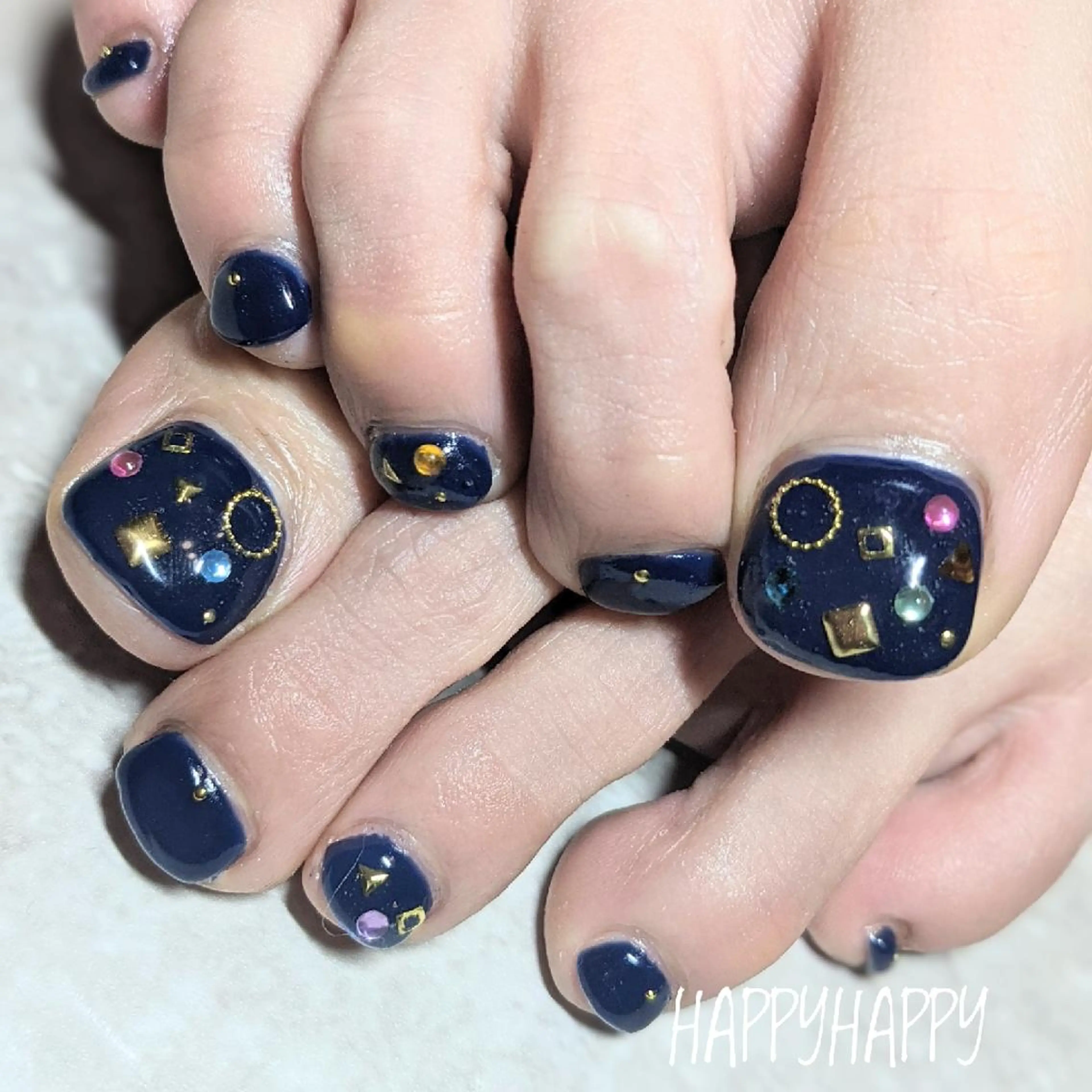 ネイル フットネイル HAPPY HAPPYのネイルデザイン