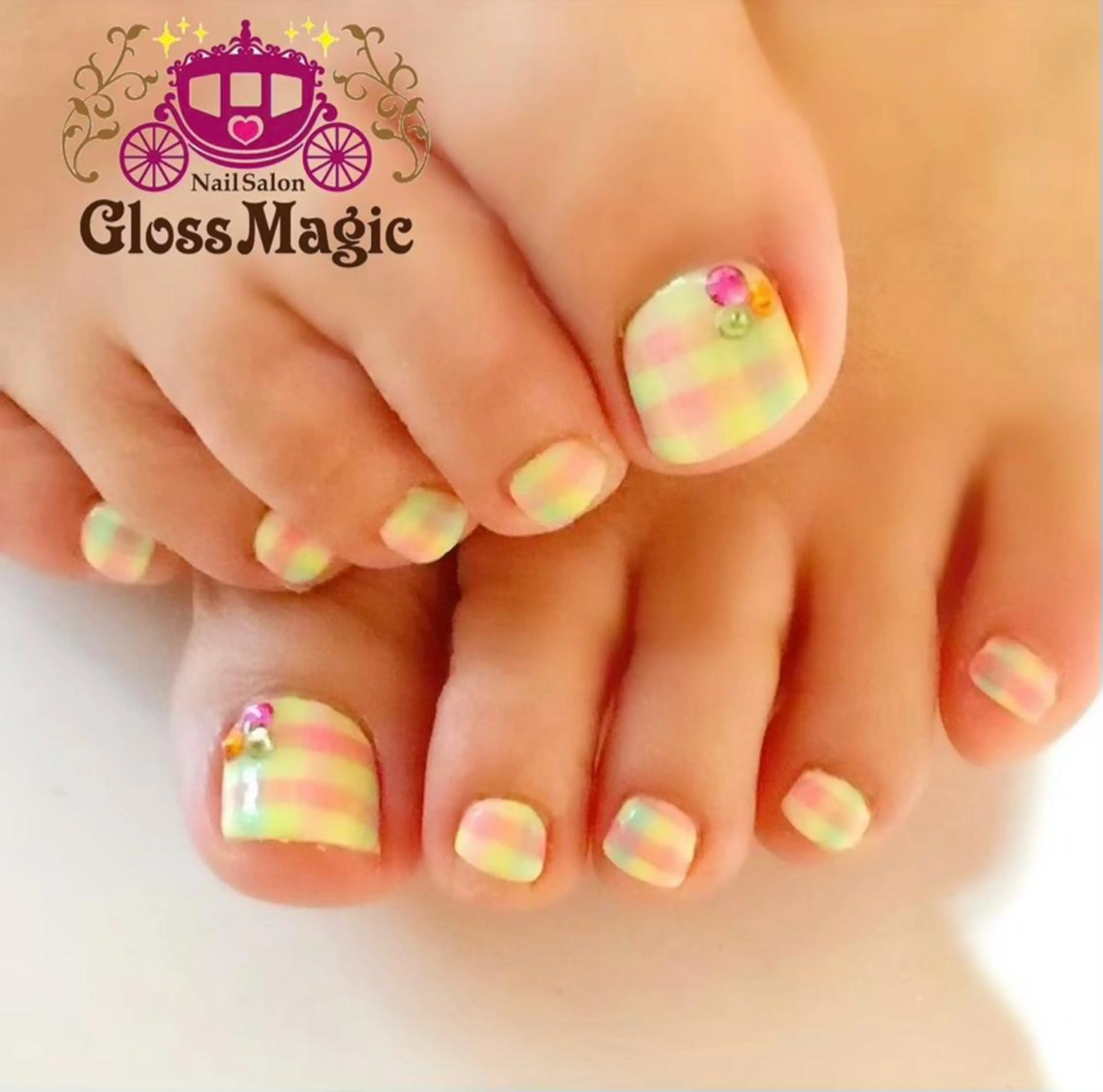 ネイル フットネイル YUN 💅のネイルデザイン