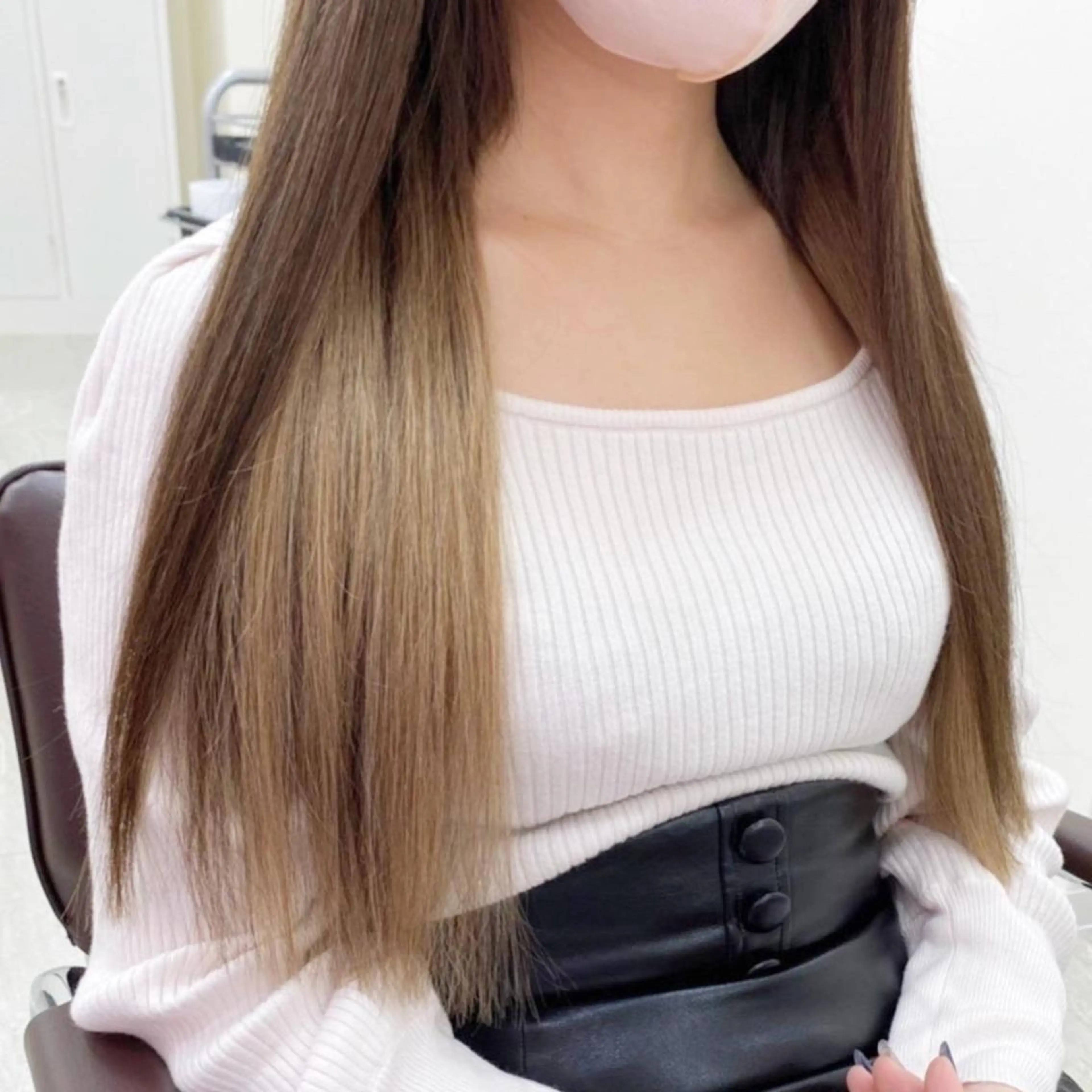 ロング PREss Natsumiのヘアスタイル