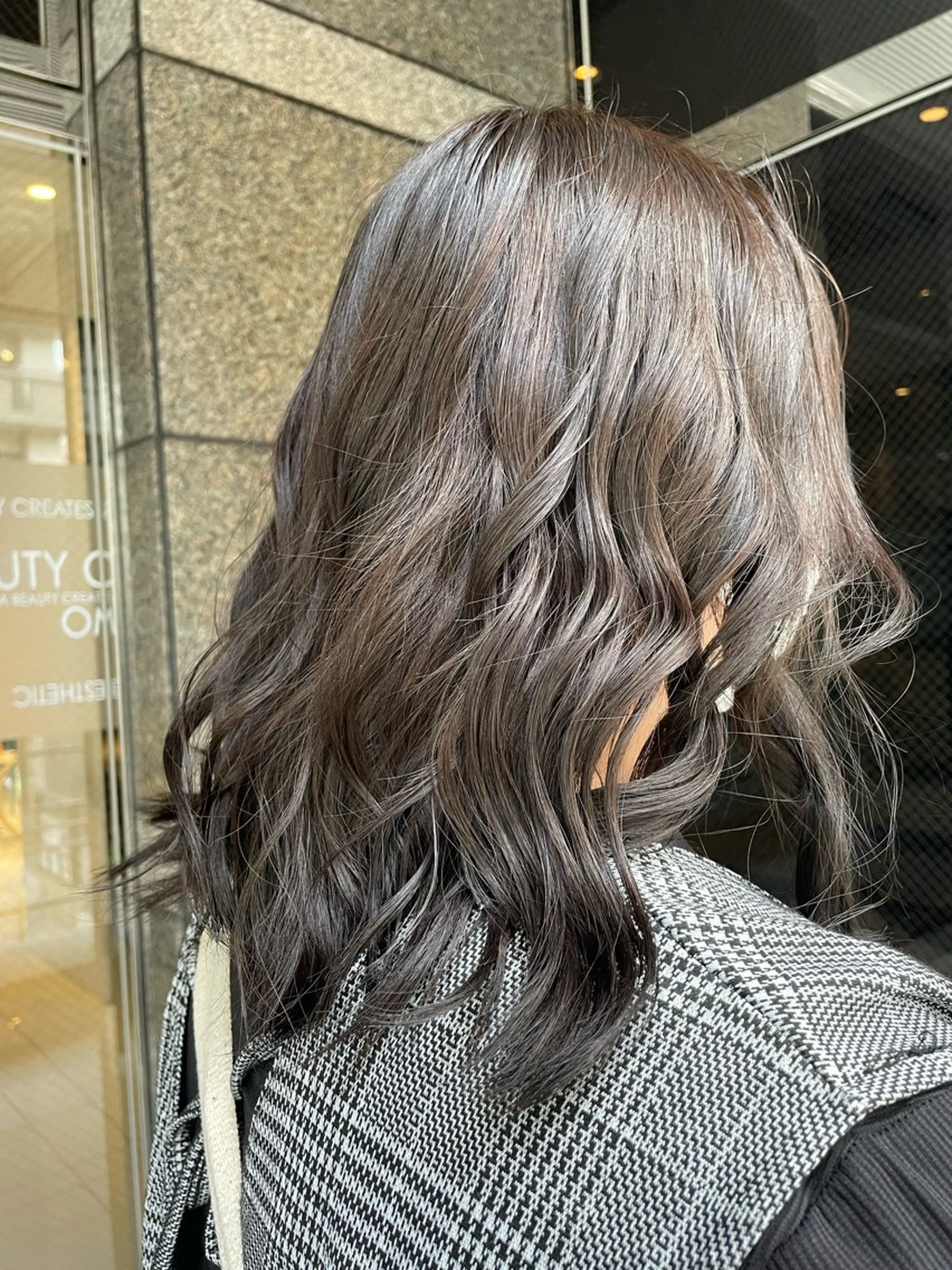 ミディアム F.AVEDA/ 高杉ひかるのヘアスタイル