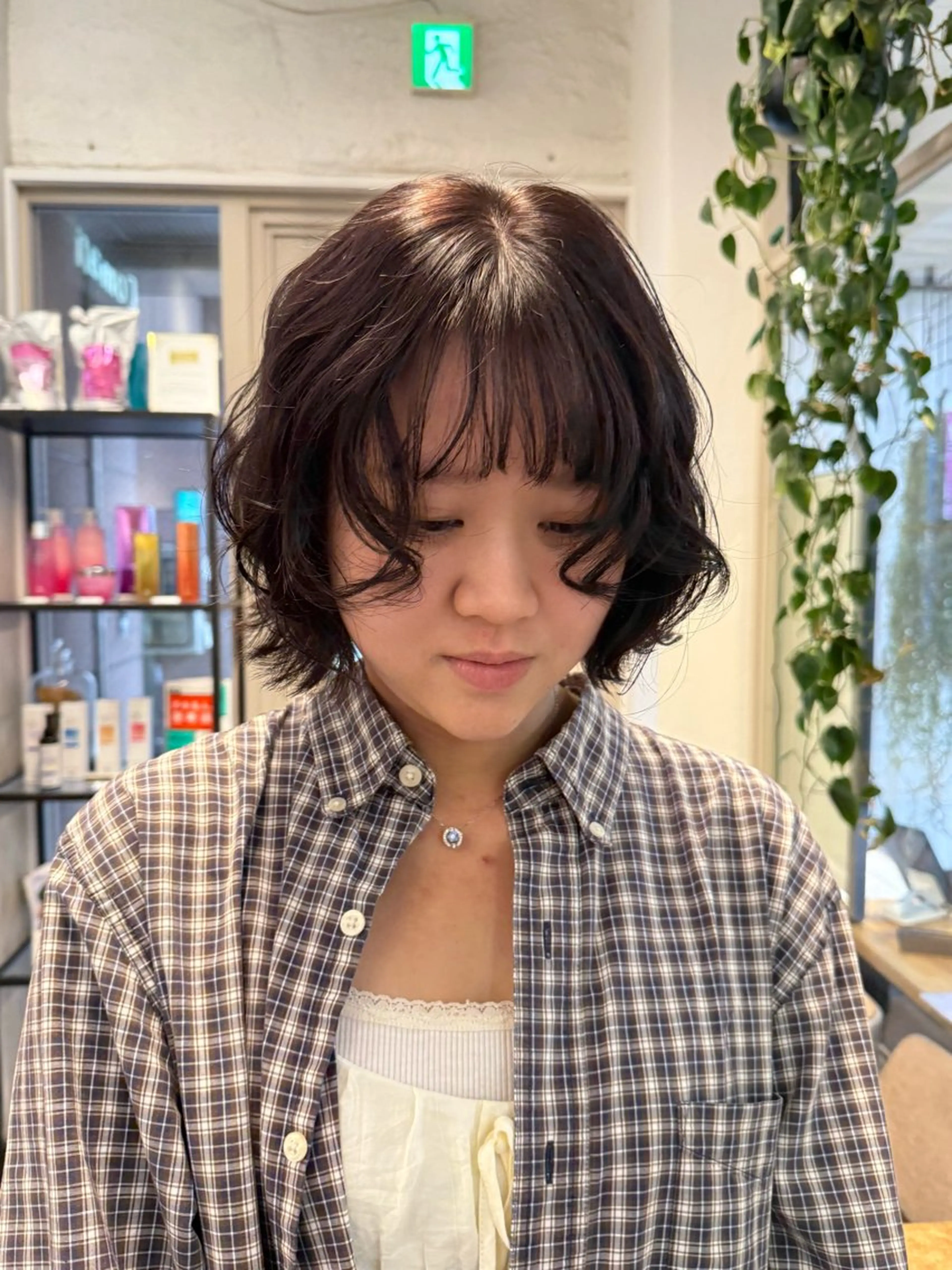 ショート カラー ミルクティー× グレージュMOMOのヘアスタイル