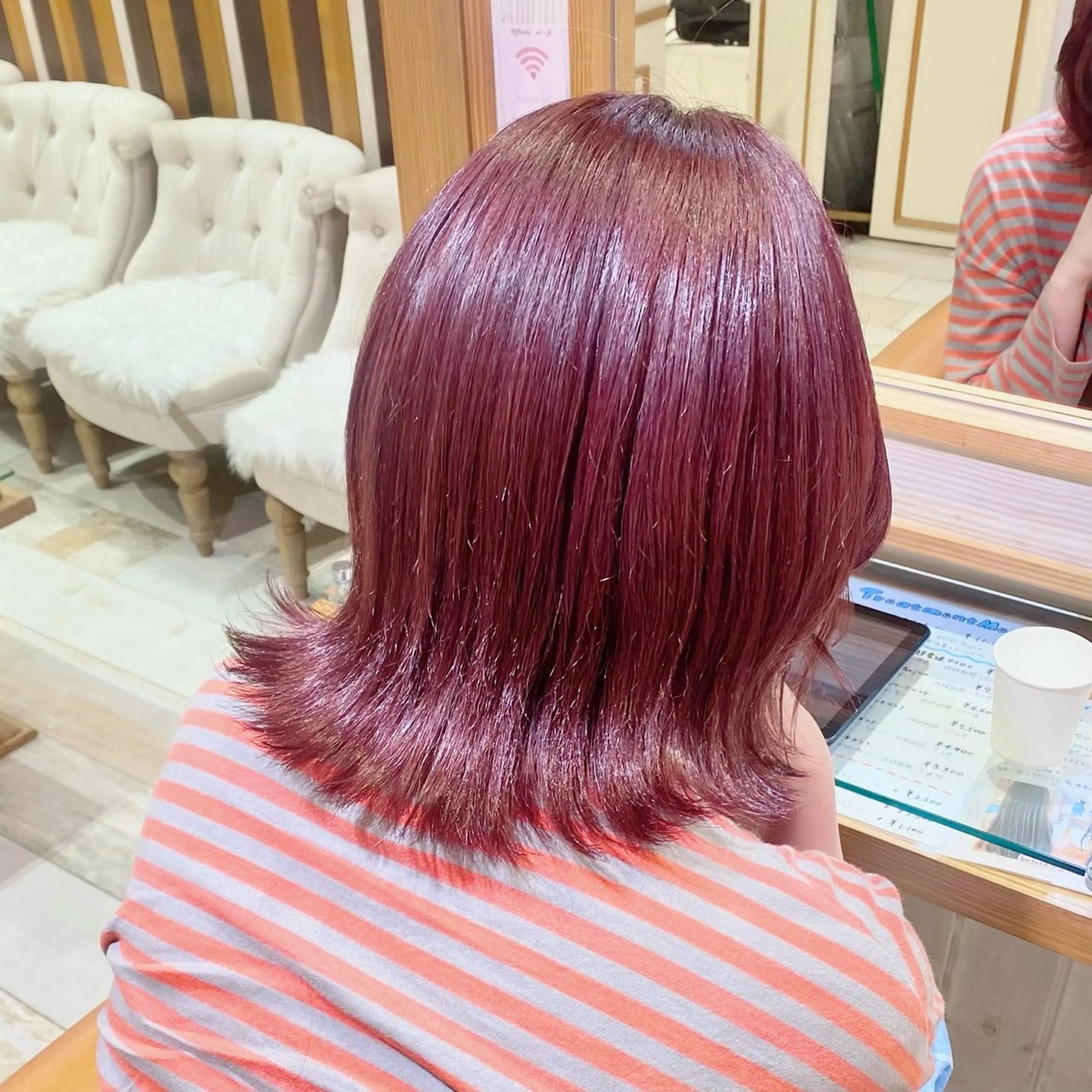 ショート カラー ブリーチ ピンクカラー 🌸小島友梨香🌸 ブリーチカラーのヘアスタイル