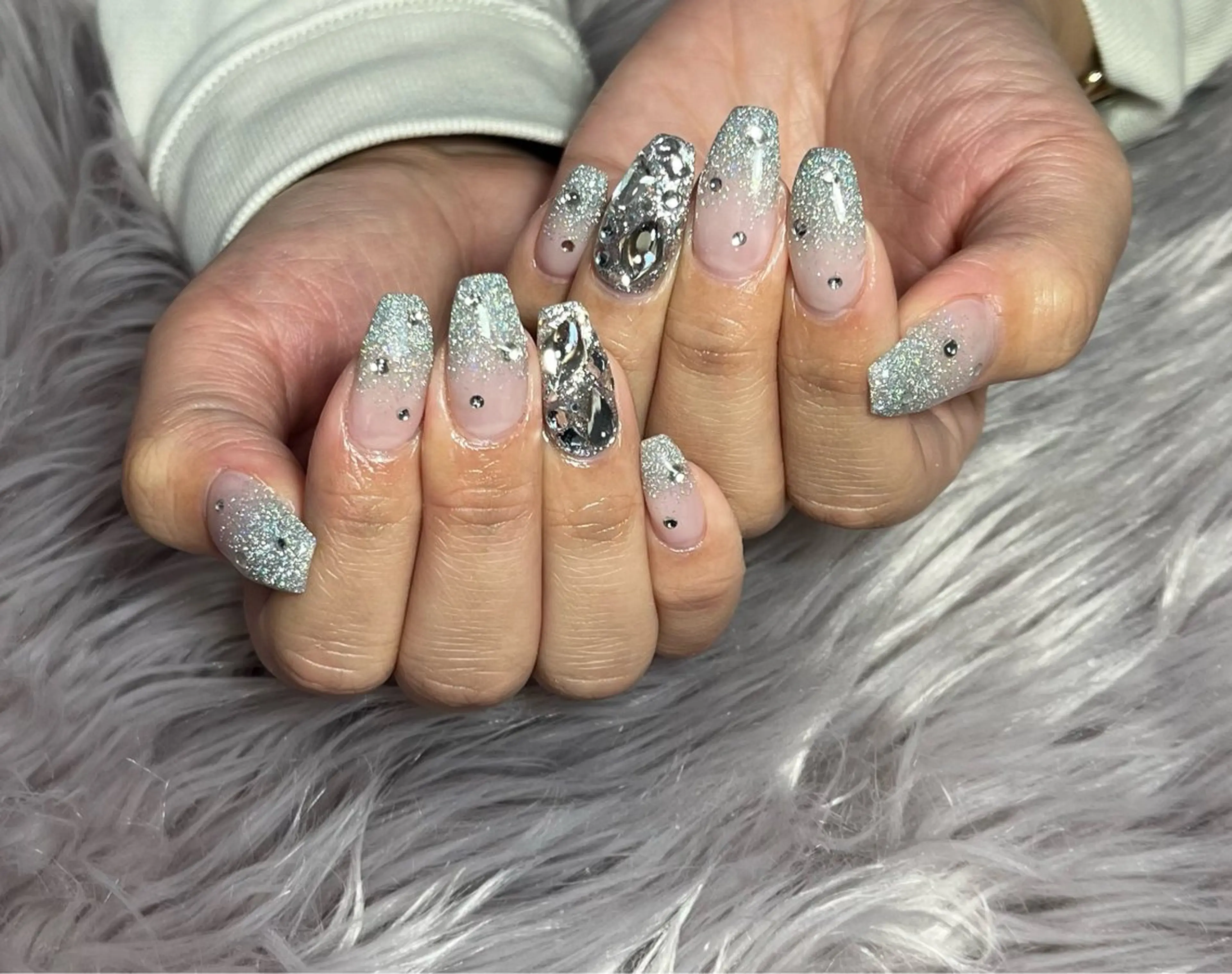 ネイル R yukiのネイルデザイン