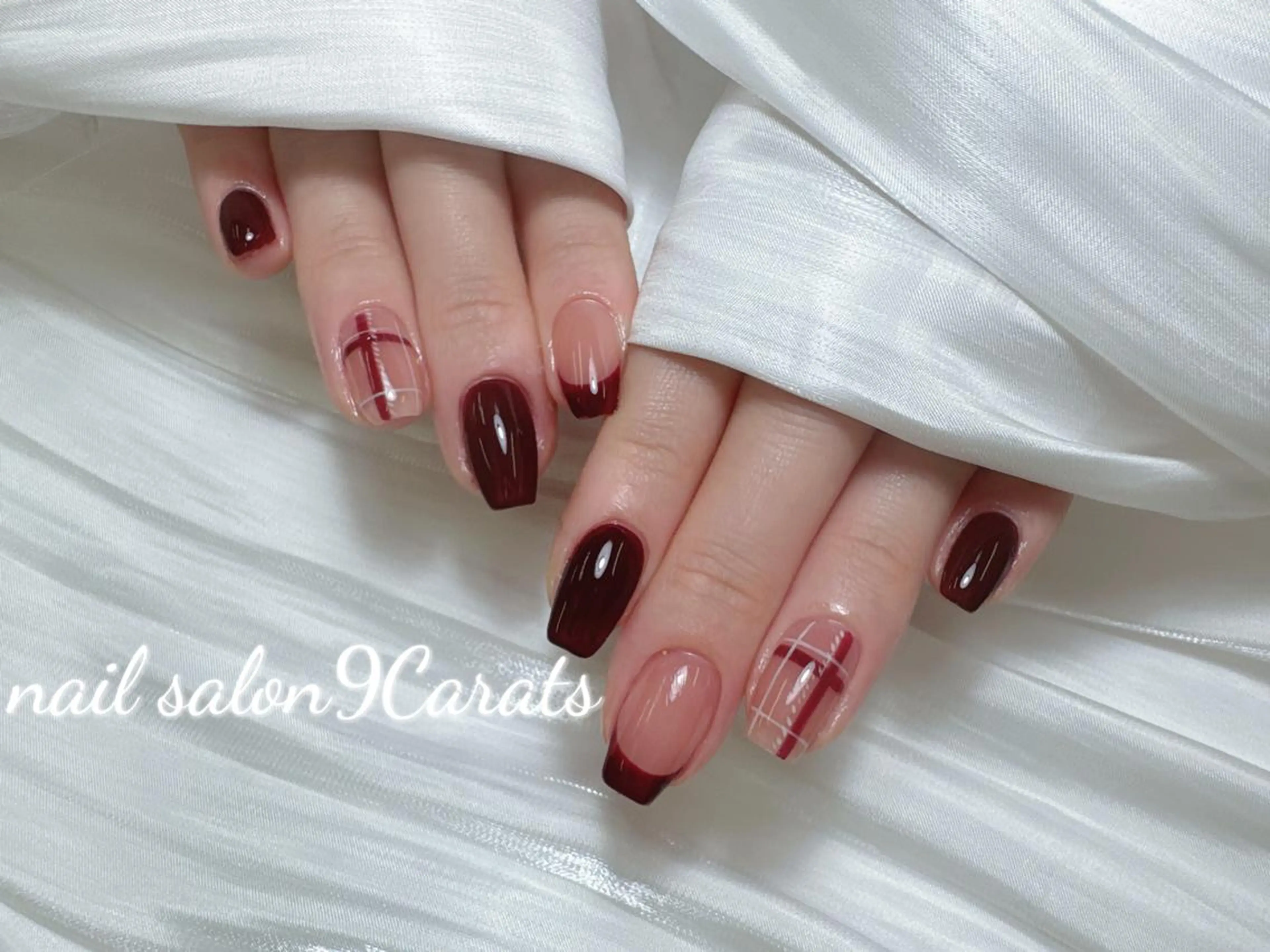 ネイル ハンドネイル ネイルサロン 9Carats神田のネイルデザイン