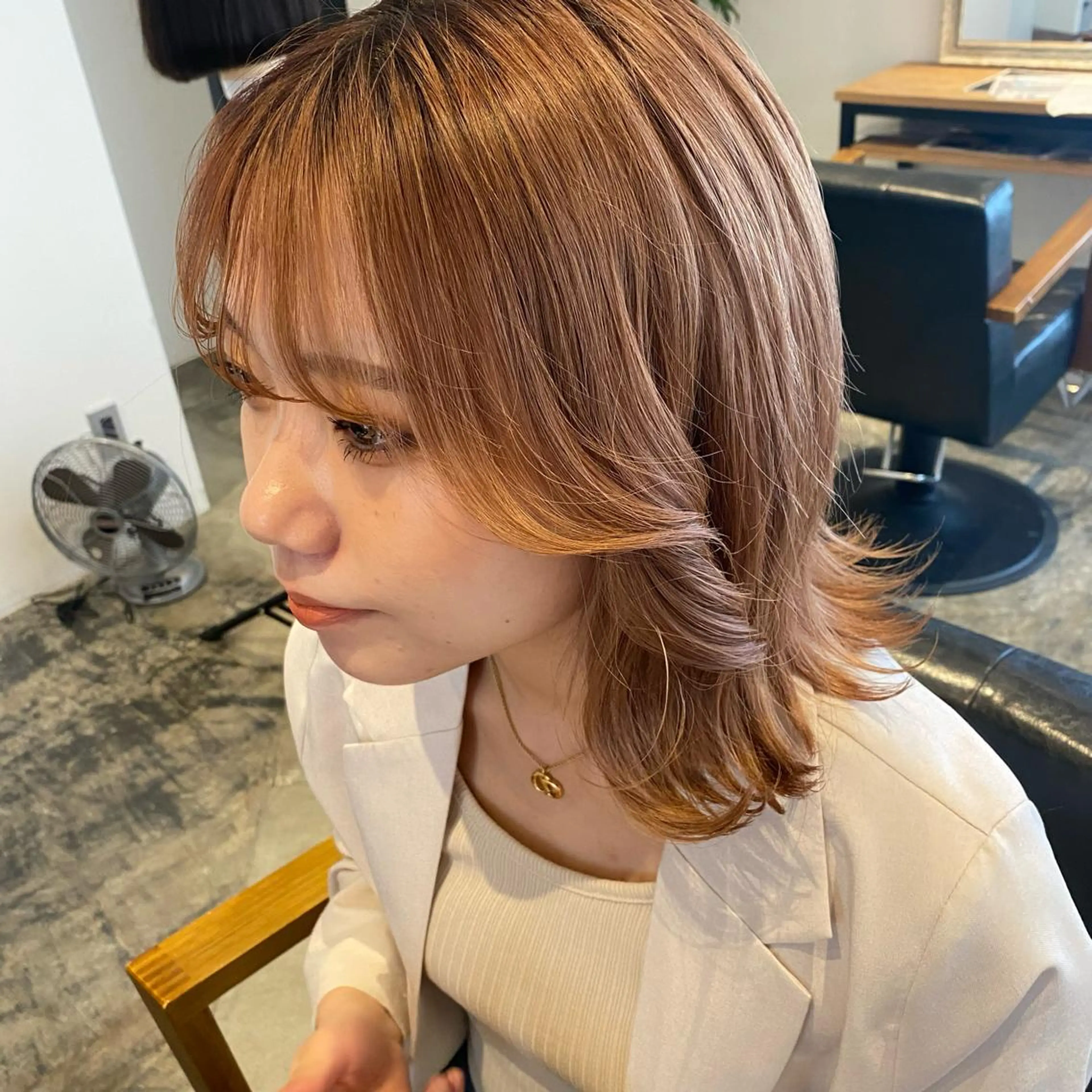 ロング 韓国ヘア特化 💟 ララア 💟のヘアスタイル