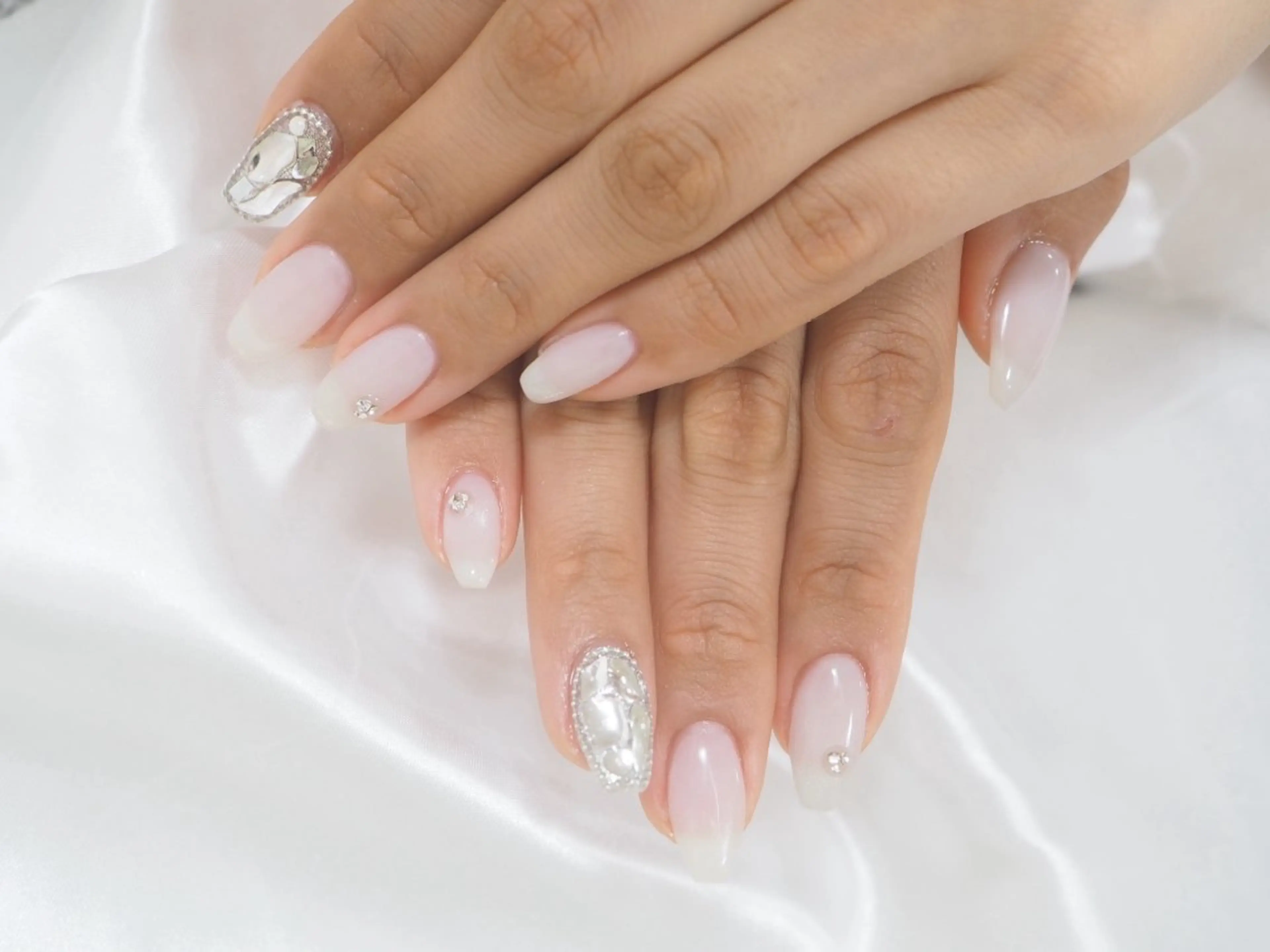 ネイル ハンドネイル 上田 佳那美のネイルデザイン