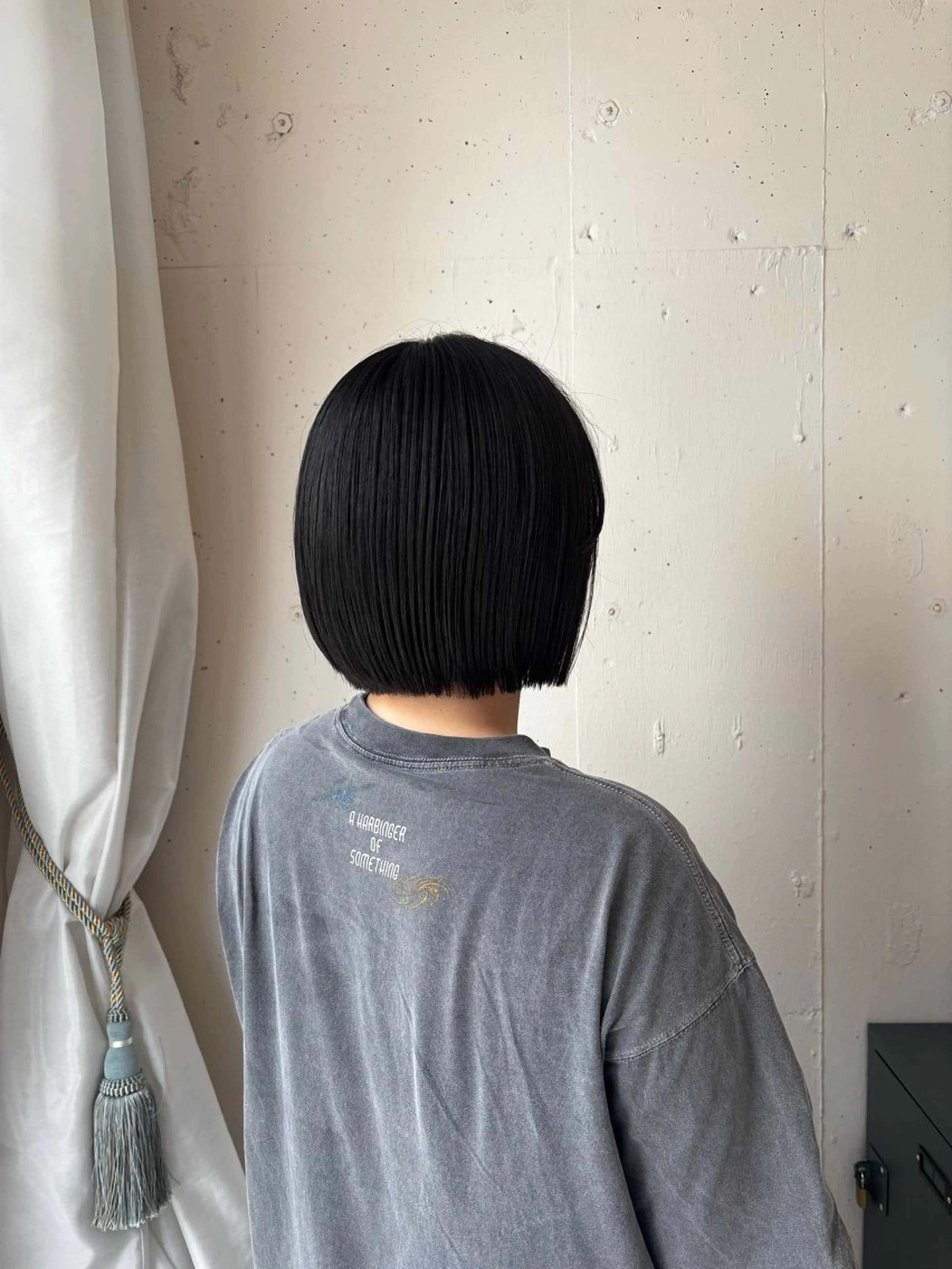 ショート 切りっぱなしボブ ボブ カット トリートメント 🍒サクラ🍒 /透明感カラー/艶髪のヘアスタイル