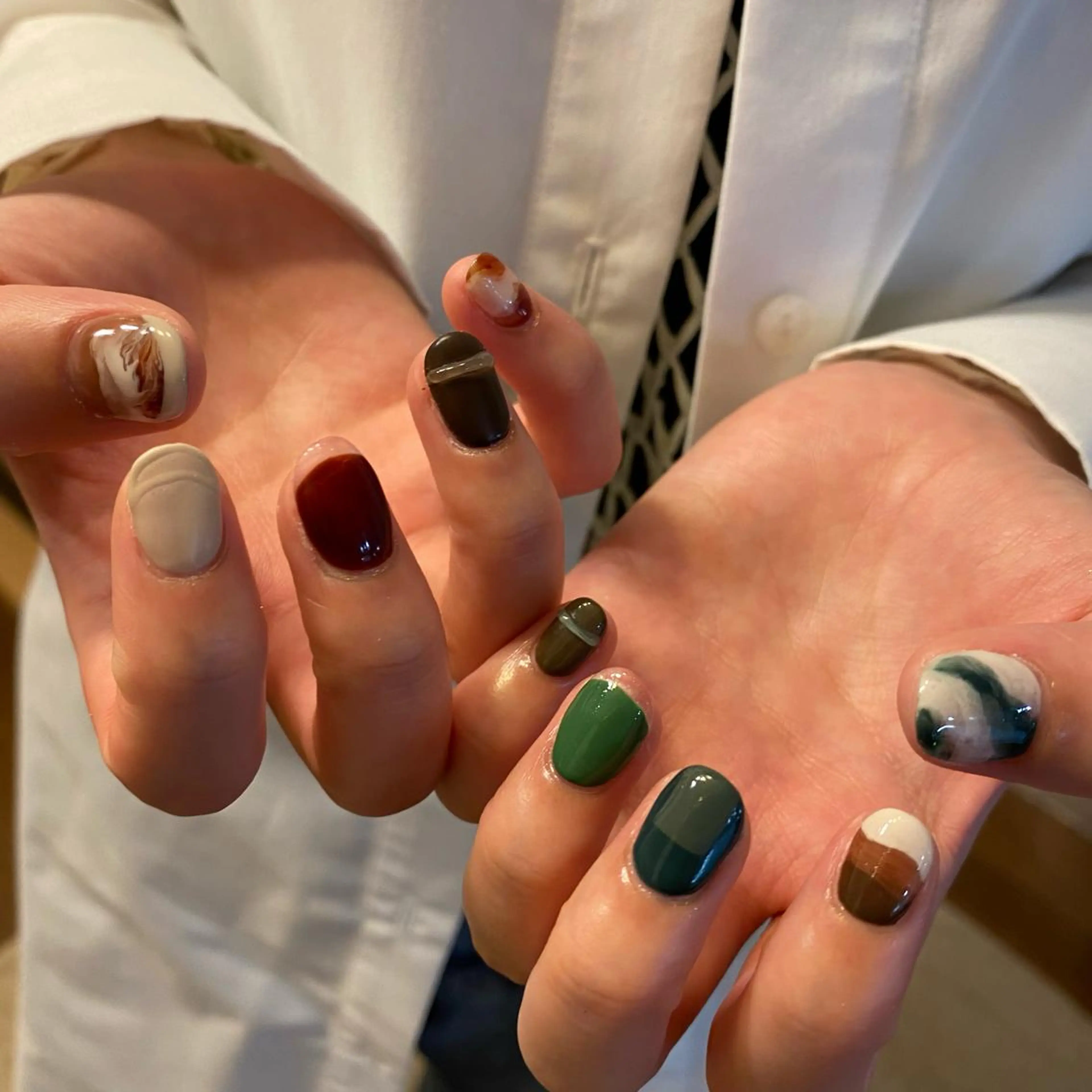 ネイル Amber21.所属・Nagahama Akariのネイルデザイン