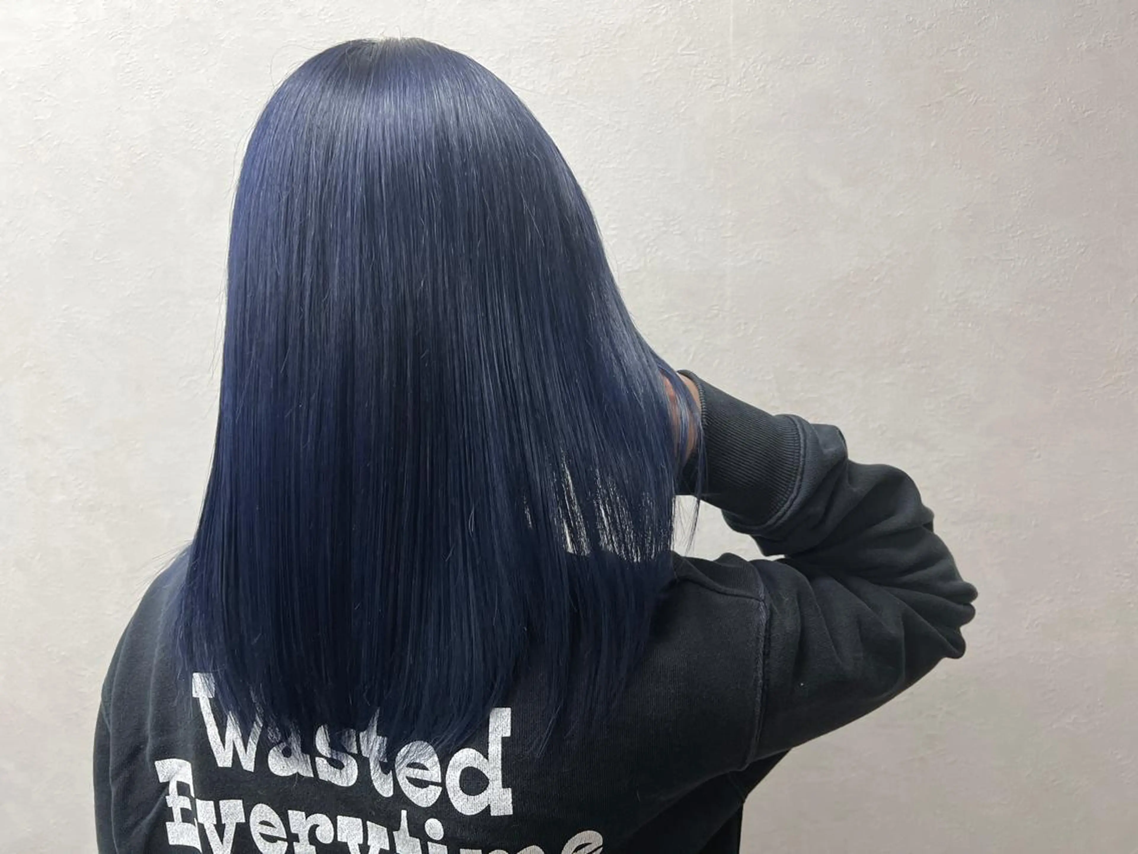 ミディアム カラー バレイヤージュ ブリーチ ケアブリーチ ダブルカラー イヤリングカラー ヘアカラー トリートメント SALOWIN横浜suite店所属・🌷かわばた めい🌷のヘアスタイル