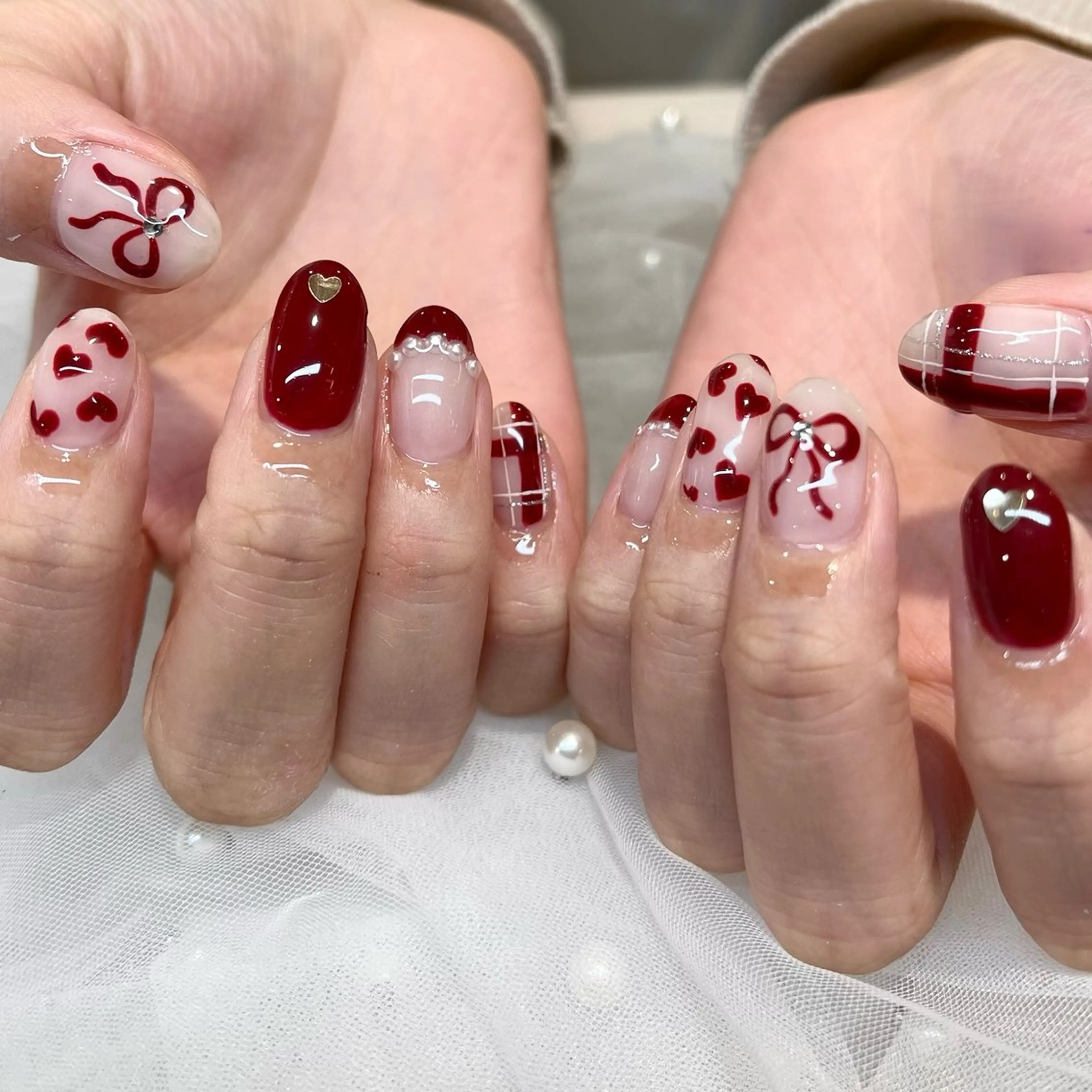 ネイル ハンドネイル 内田 里穂のネイルデザイン