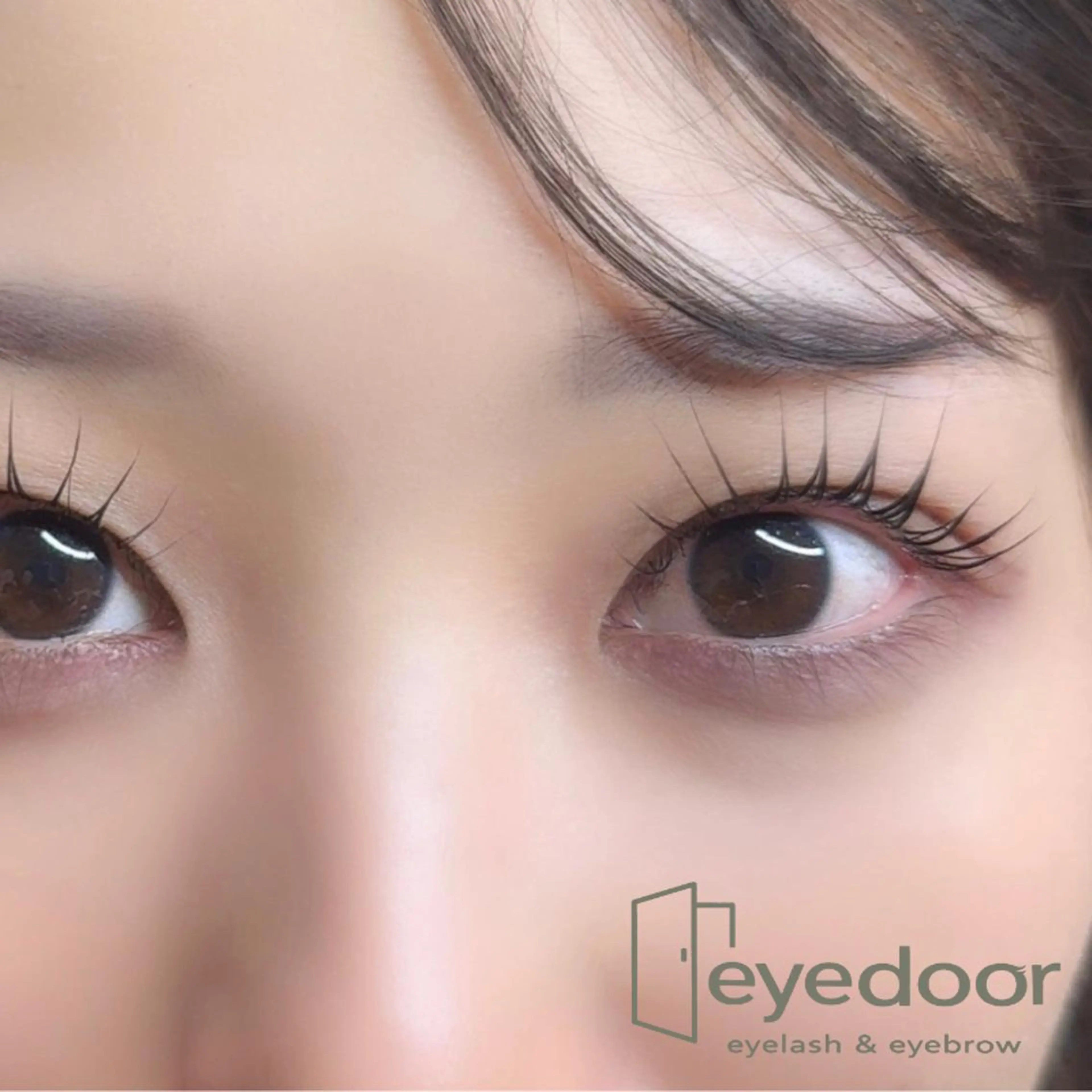 パリジェンヌラッシュリフトの写真