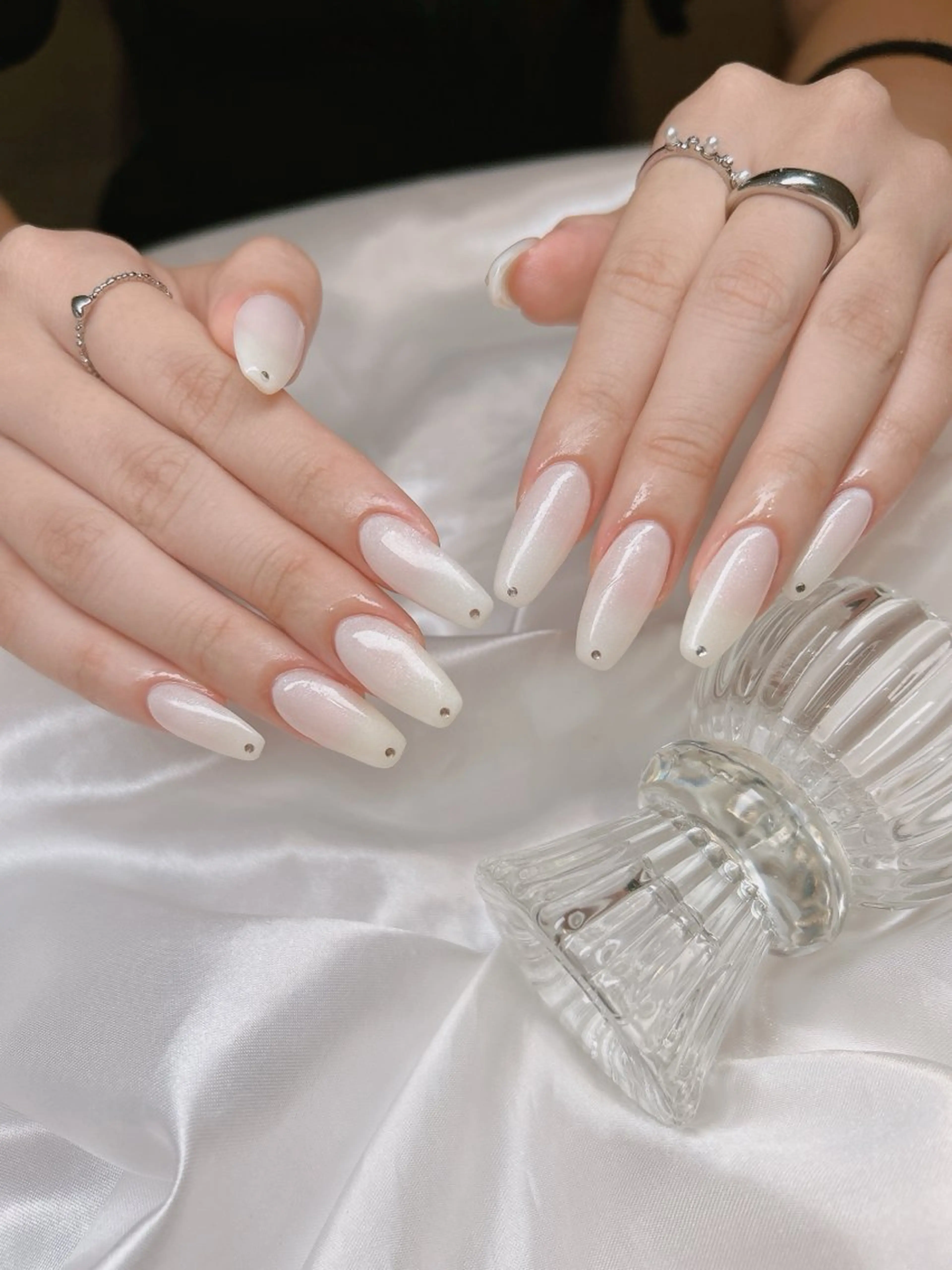 ネイル ラメ(グリッター) ホワイト ハンドネイル junna 金山.東別院.上前津のネイルデザイン