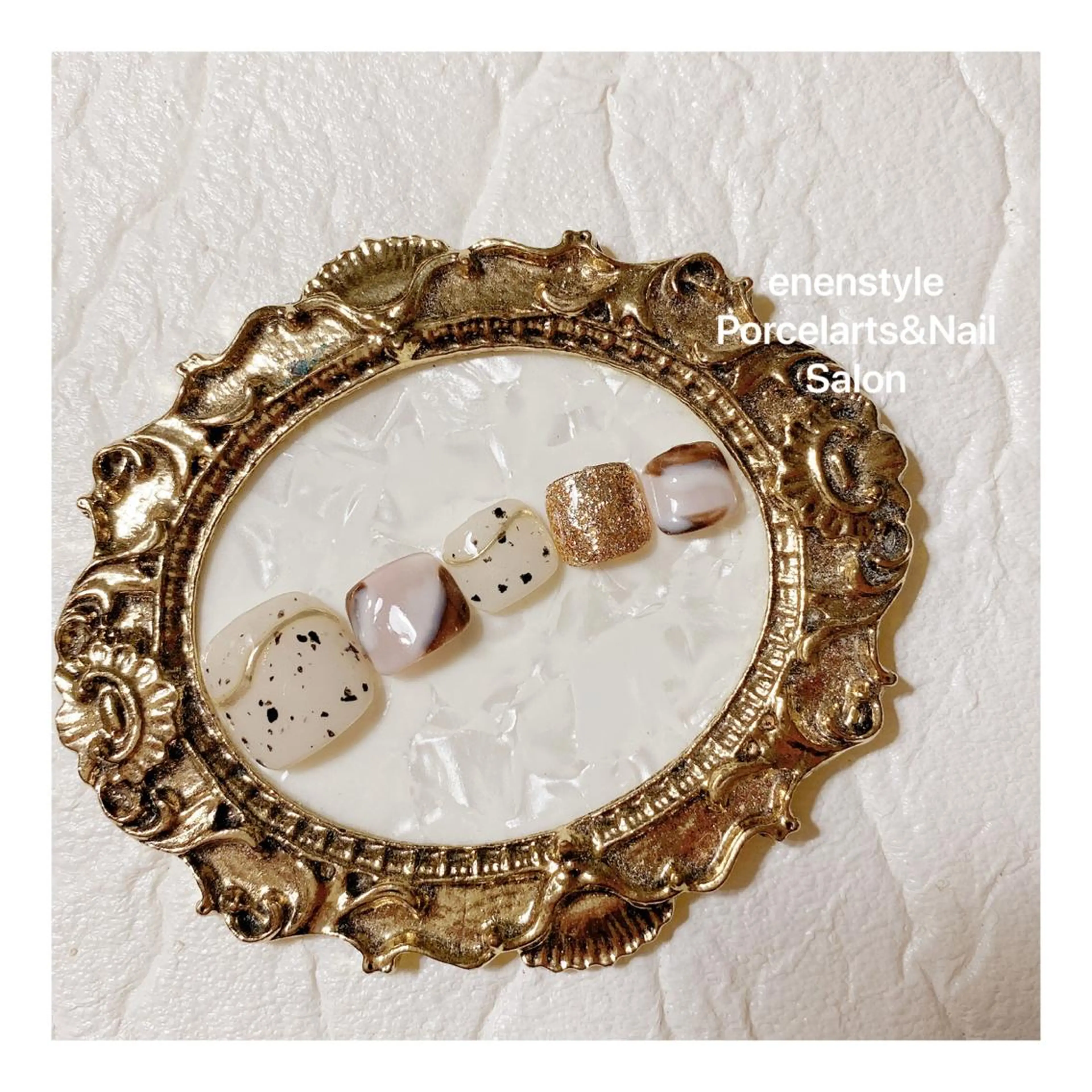 ミディアム ネイル ハンドネイル フットネイル 👑enen style👑のネイルデザイン