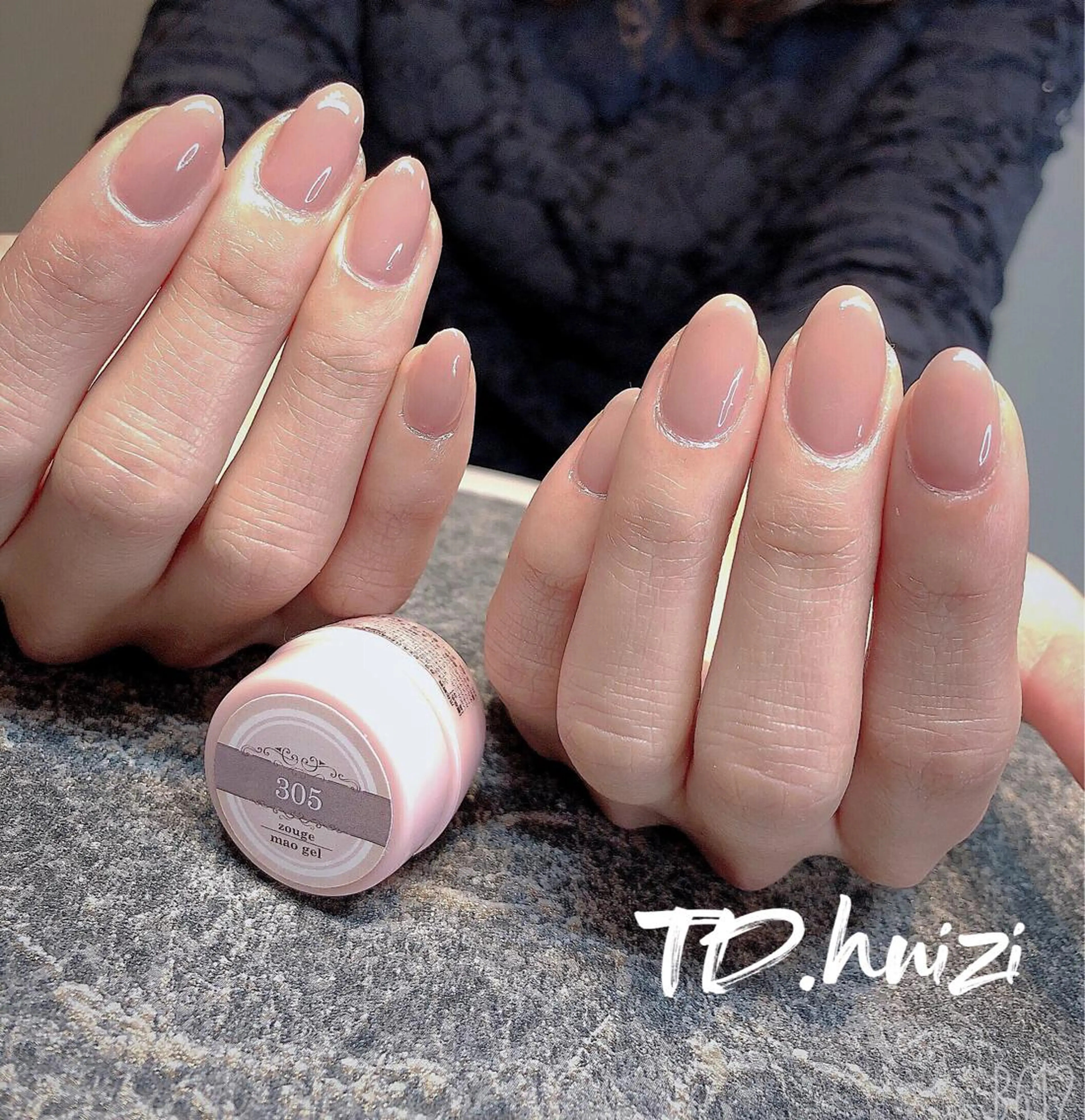 ミディアム ハンドネイル めぐみのネイルサロン 惠のネイルデザイン