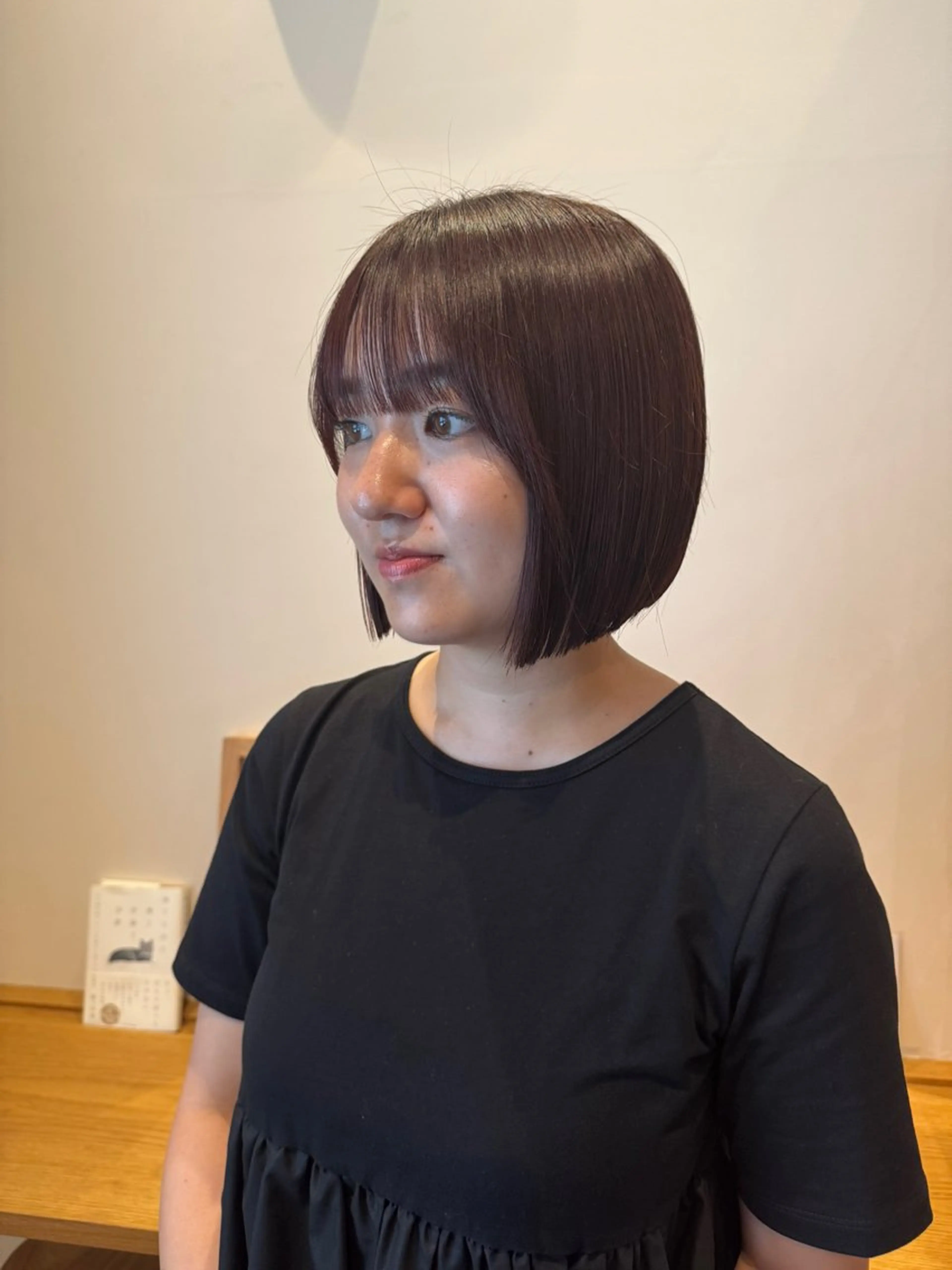 ミディアム カラー パーマ ブラウンカラー ピンクカラー ピンクブラウン カット ENIF 大島 芽生のヘアスタイル