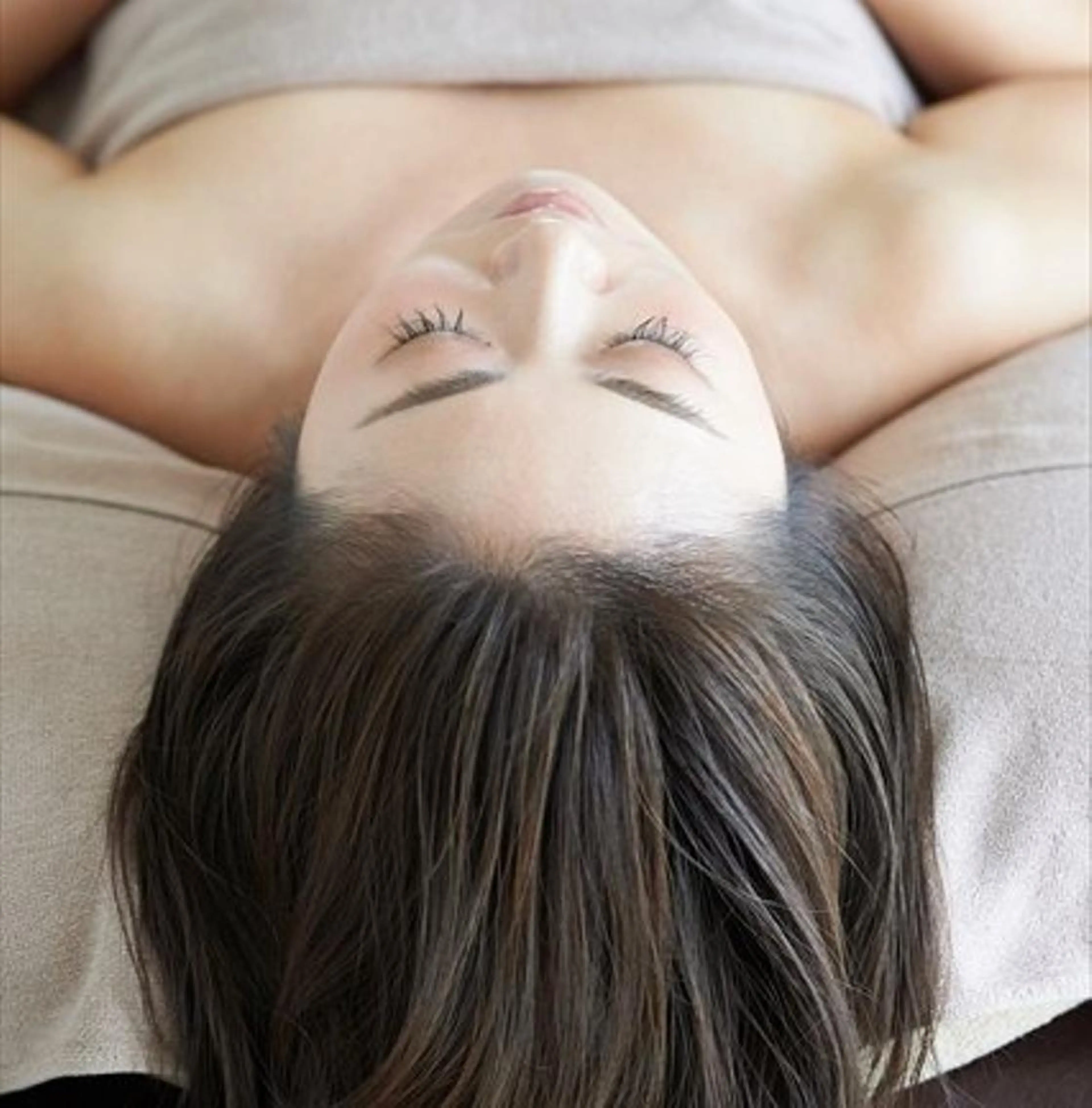 肩首の疲れor眼精疲労　ドライヘッドスパ　50の写真