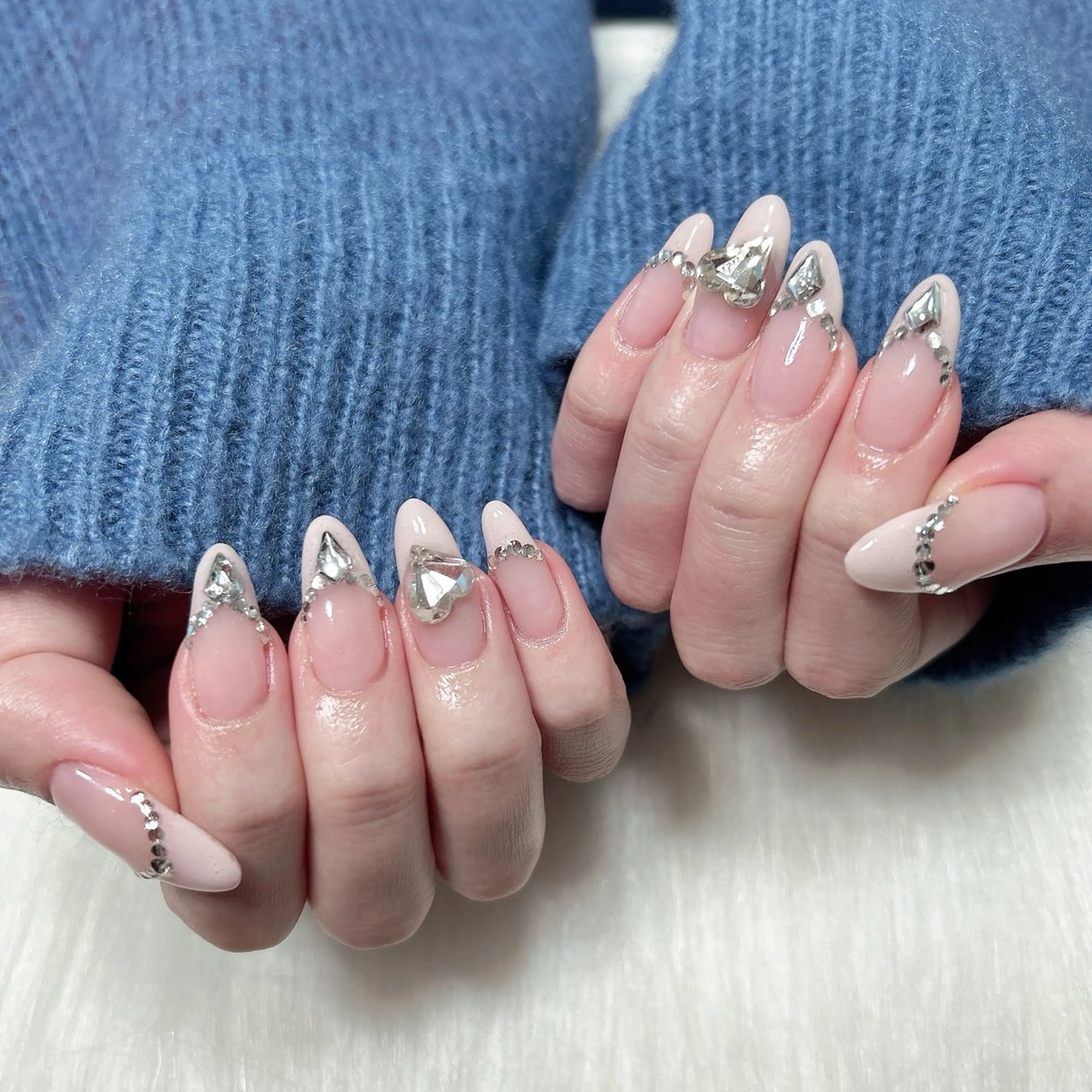 ネイル ハンドネイル フットネイル Adite nailのネイルデザイン