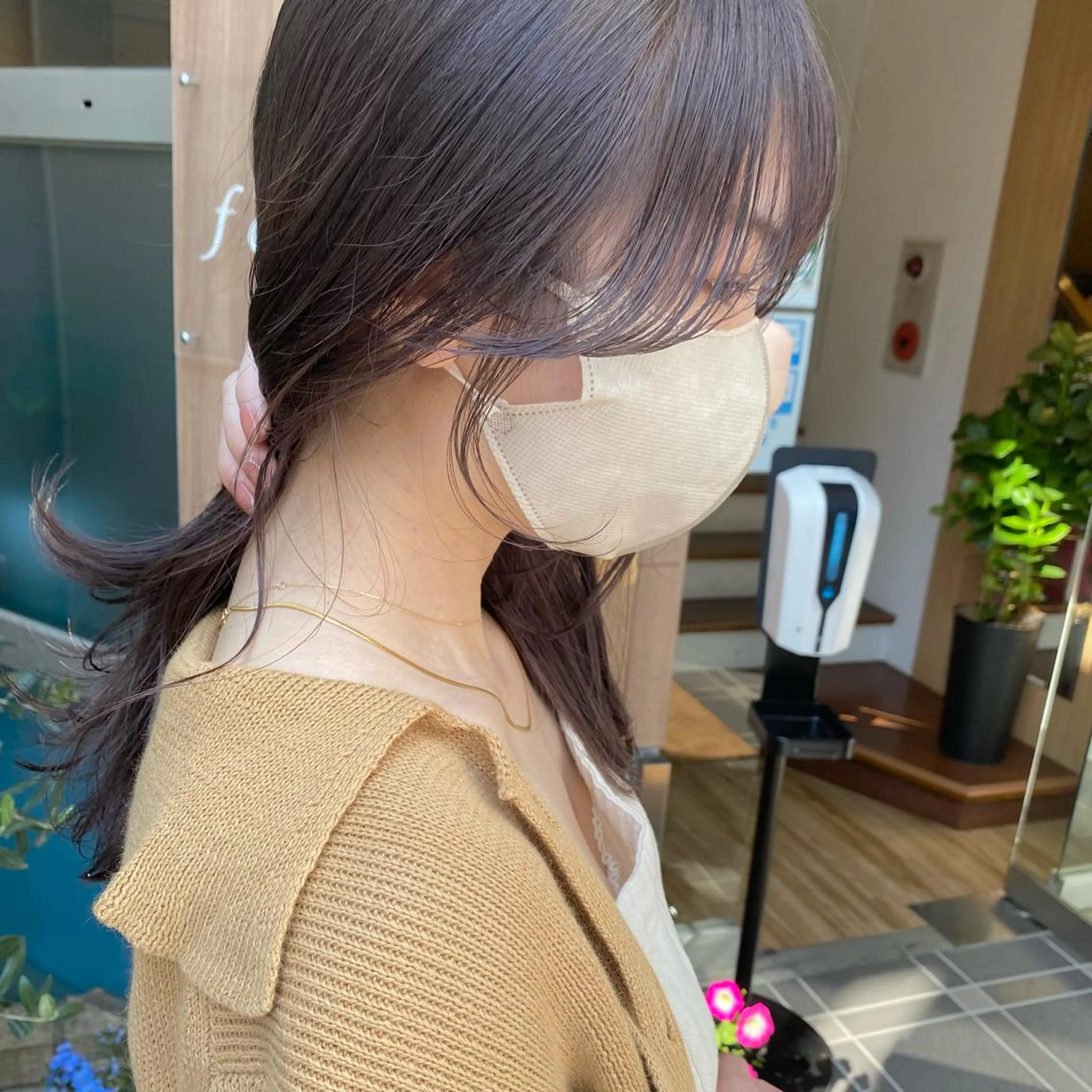 セミロング レイヤーカット /透明感/千葉怜寿のヘアスタイル