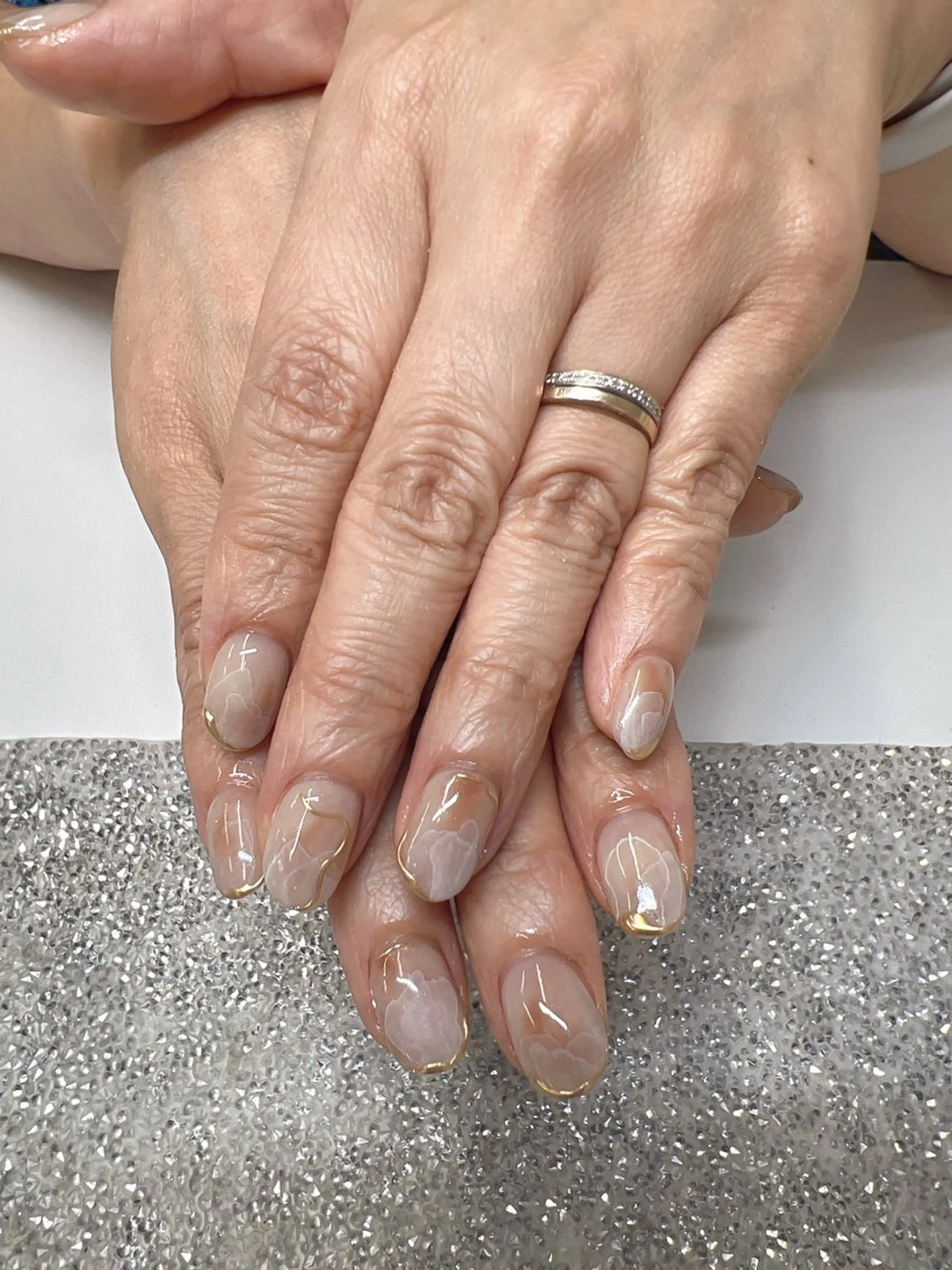 ネイル Guarendo錦糸町店所属・ガレンドウ 白澤 愛子のネイルデザイン