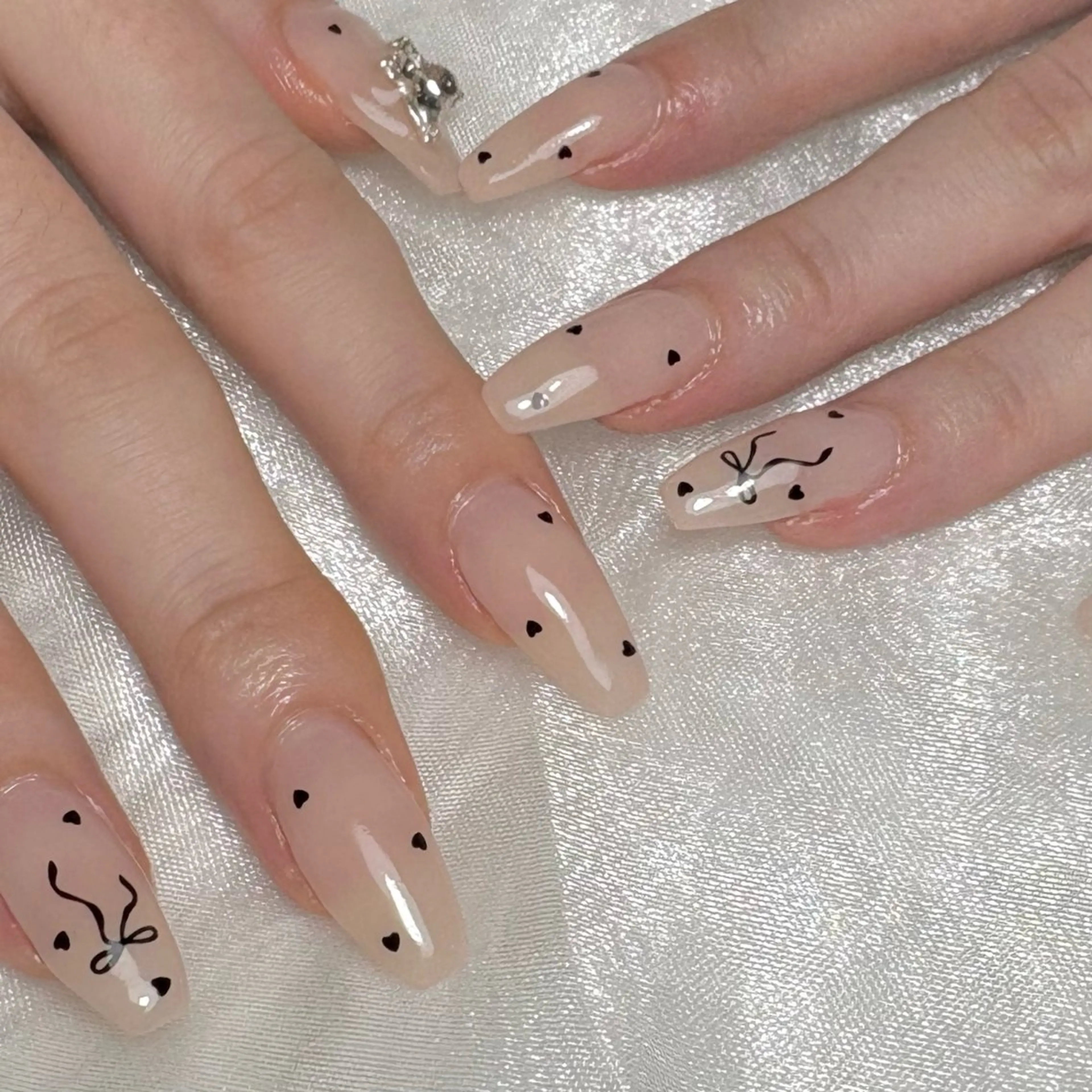ネイル ハンドネイル nail salon Anela🪽🫧のネイルデザイン