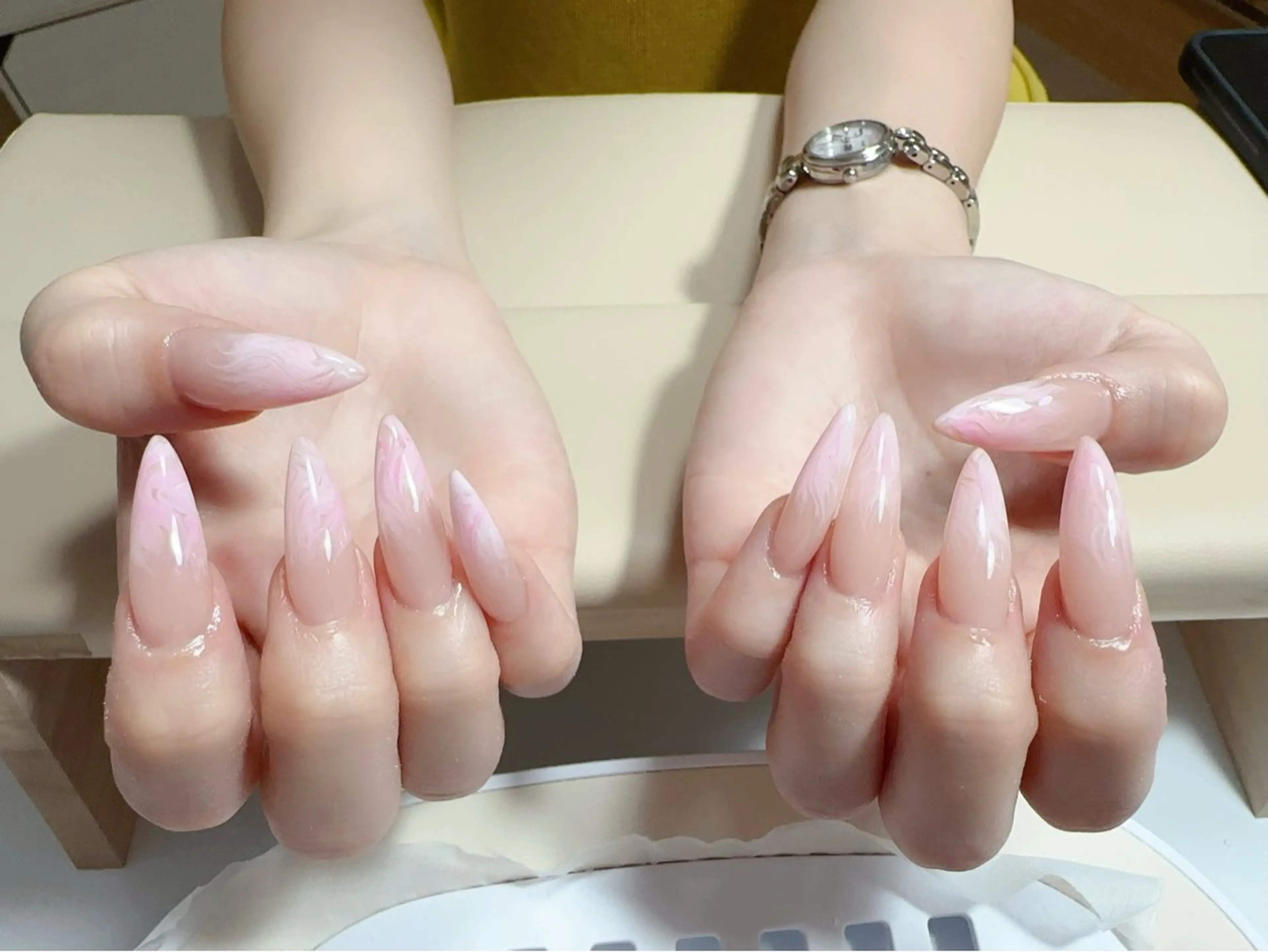 ネイル ハンドネイル NAIL CIRCLESのネイルデザイン