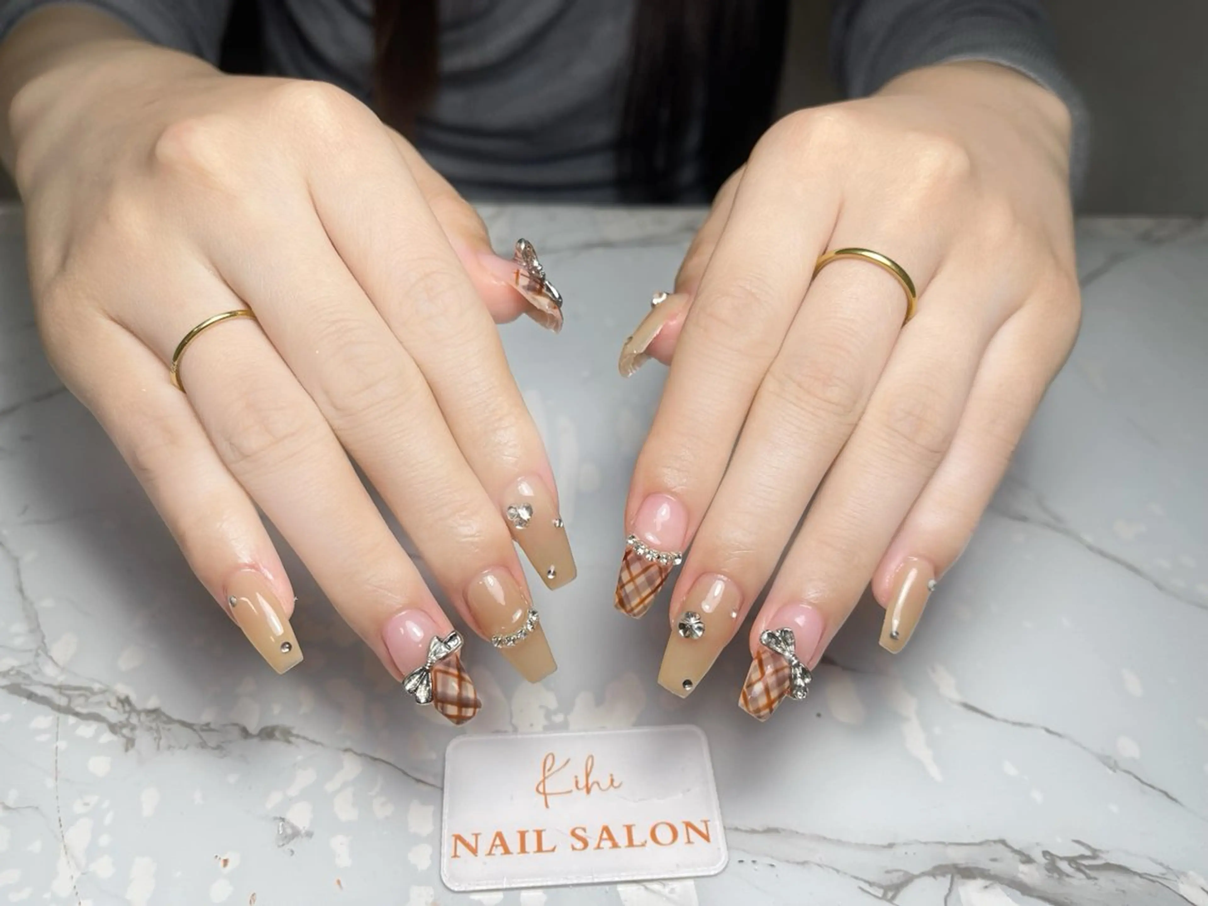 ネイル アートネイル フレンチネイル ジェルネイル グラデーション 韓国ネイル さくら💮💮 【オフ無料】のネイルデザイン