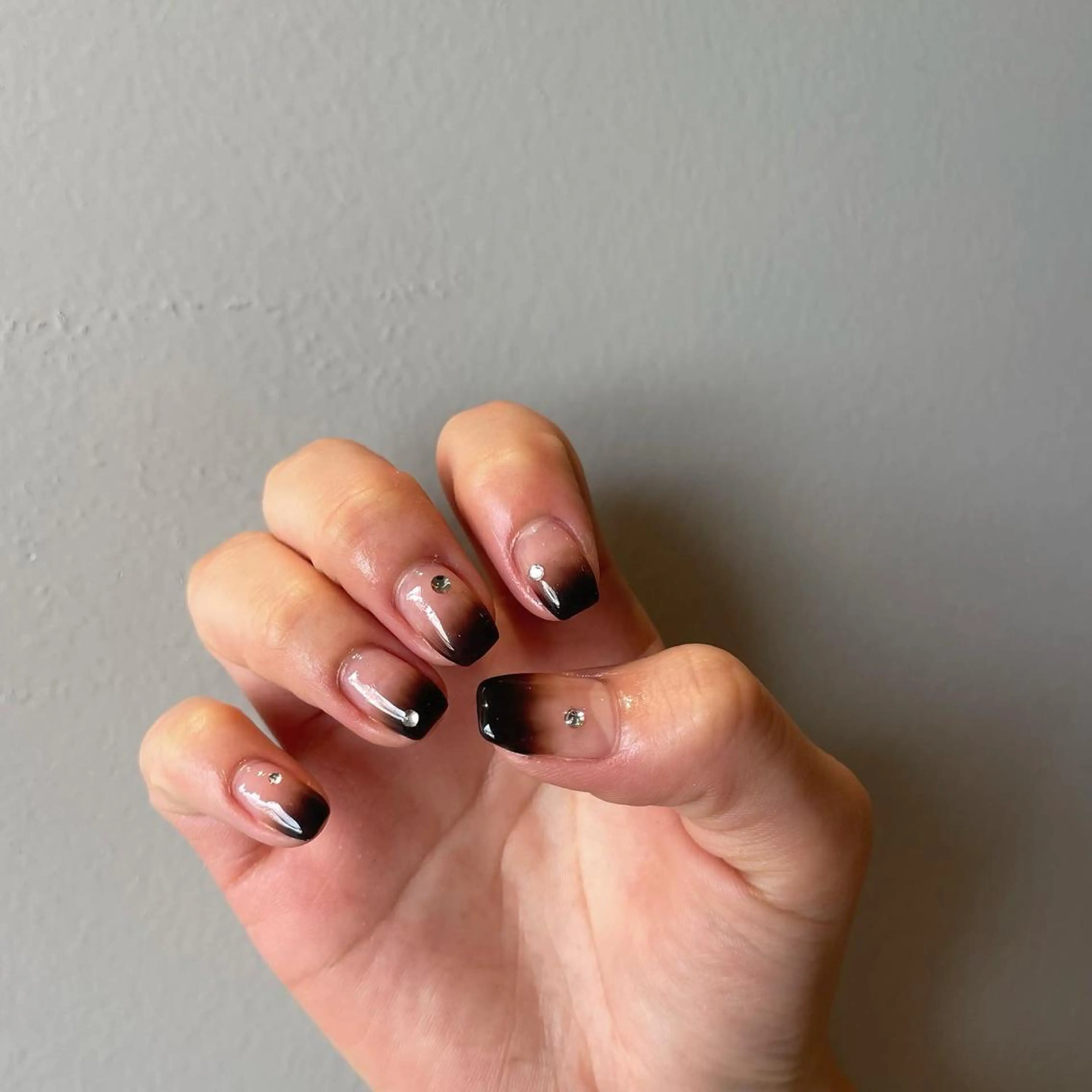 ネイル ブラウン ハンドネイル anna padoのネイルデザイン