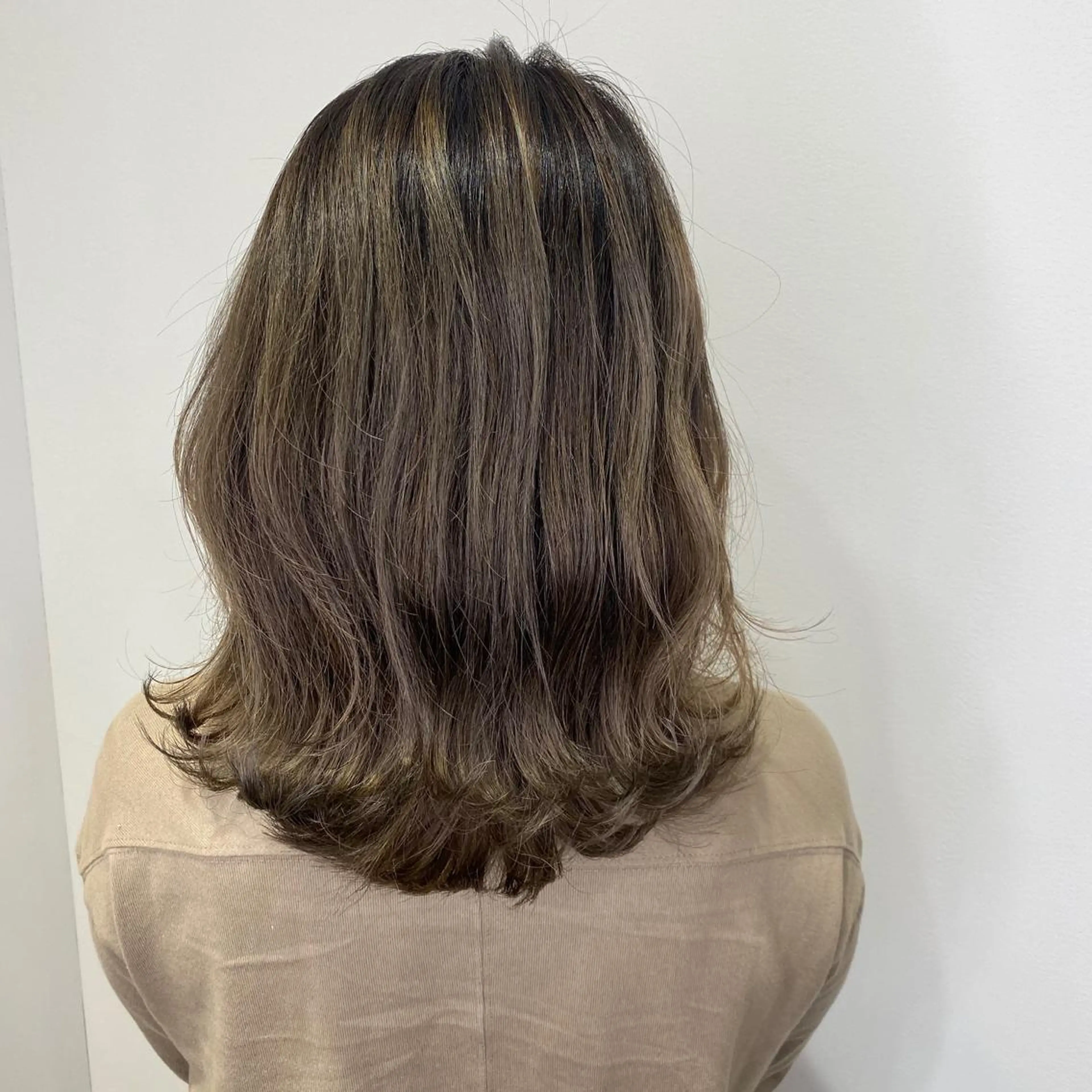 ミディアム カラー toki所属・山城 直美の眉毛・アイブロウイメージ