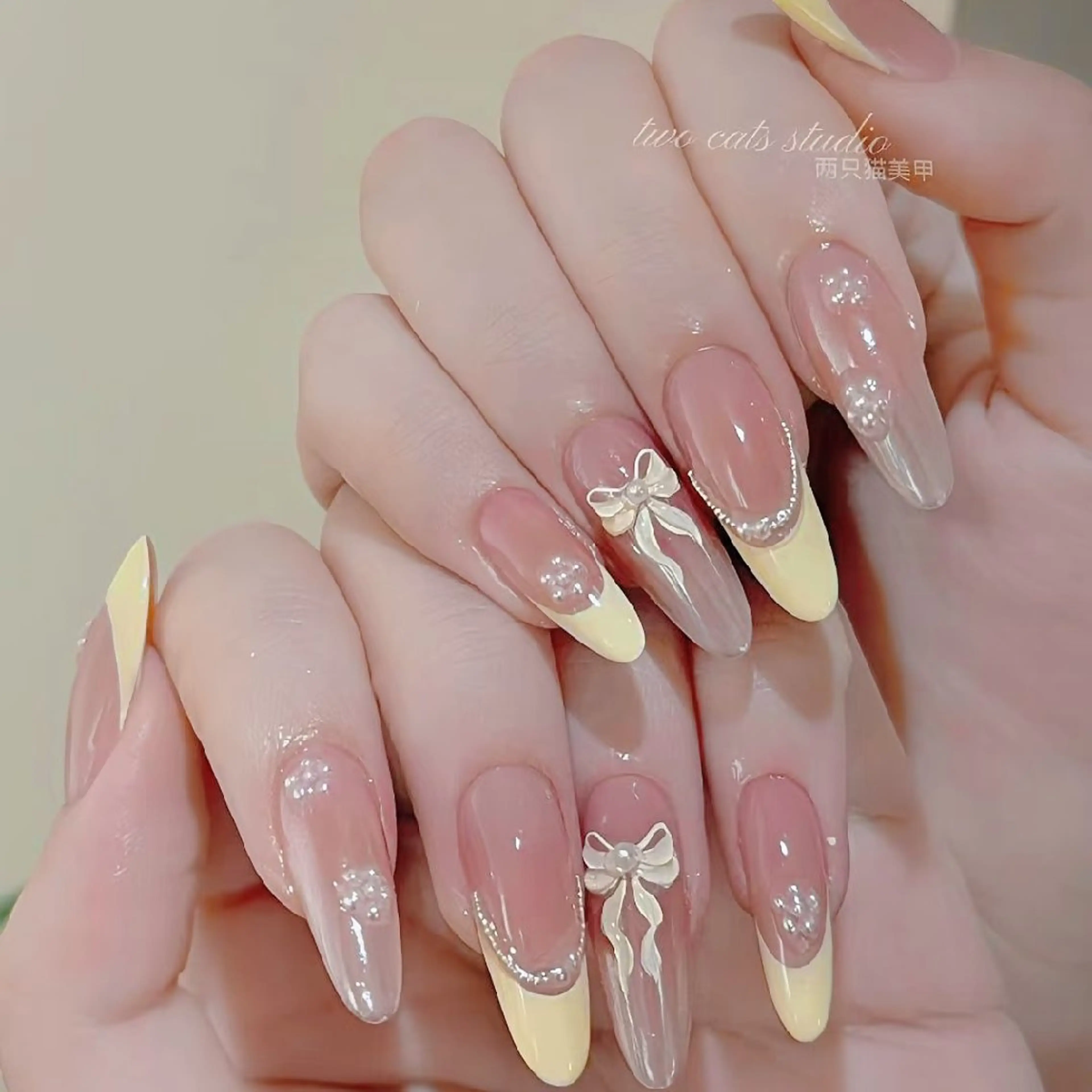 ネイル 鈴木 彩星のネイルデザイン