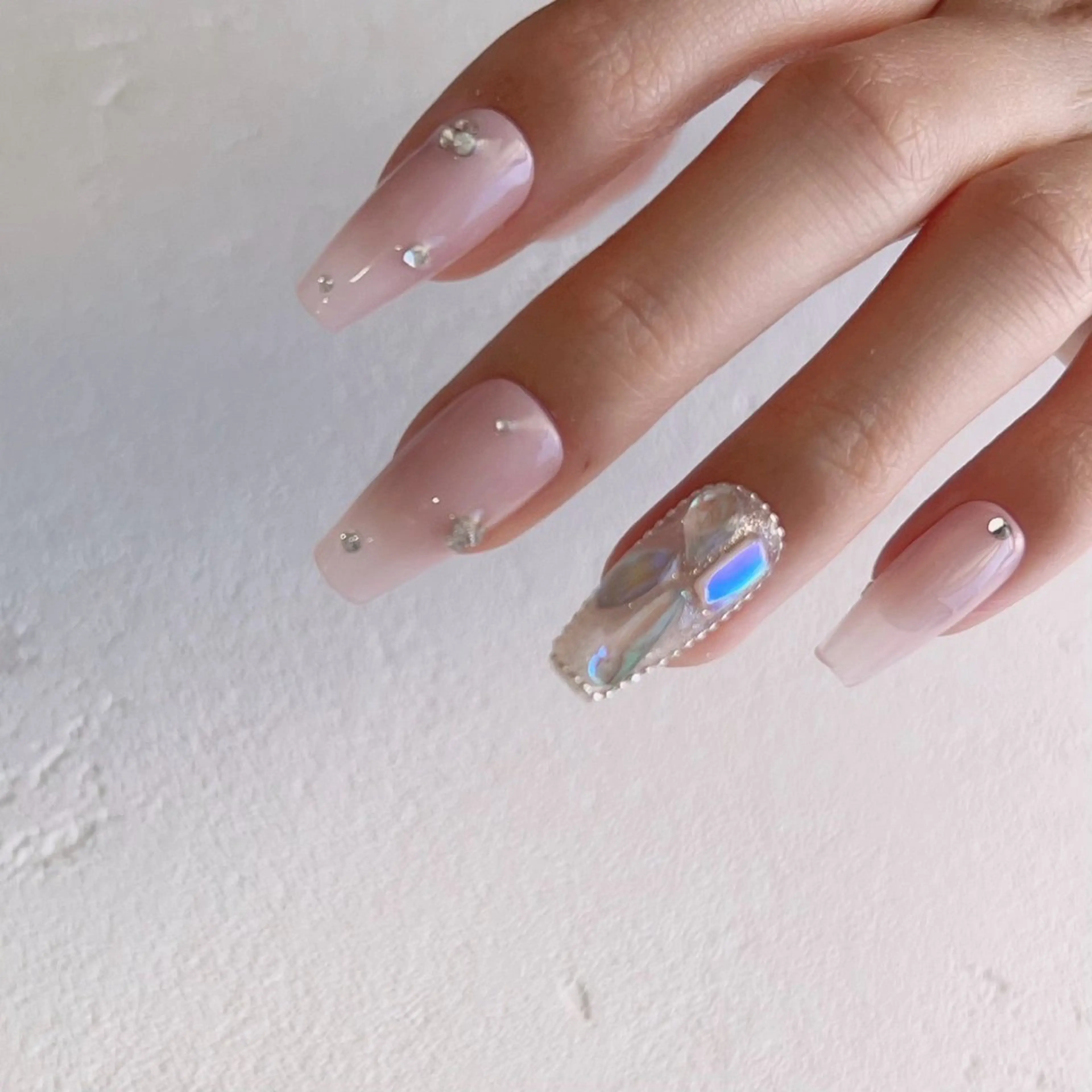 ネイル ワンホンネイル ハンドネイル Ray. Maayaのネイルデザイン