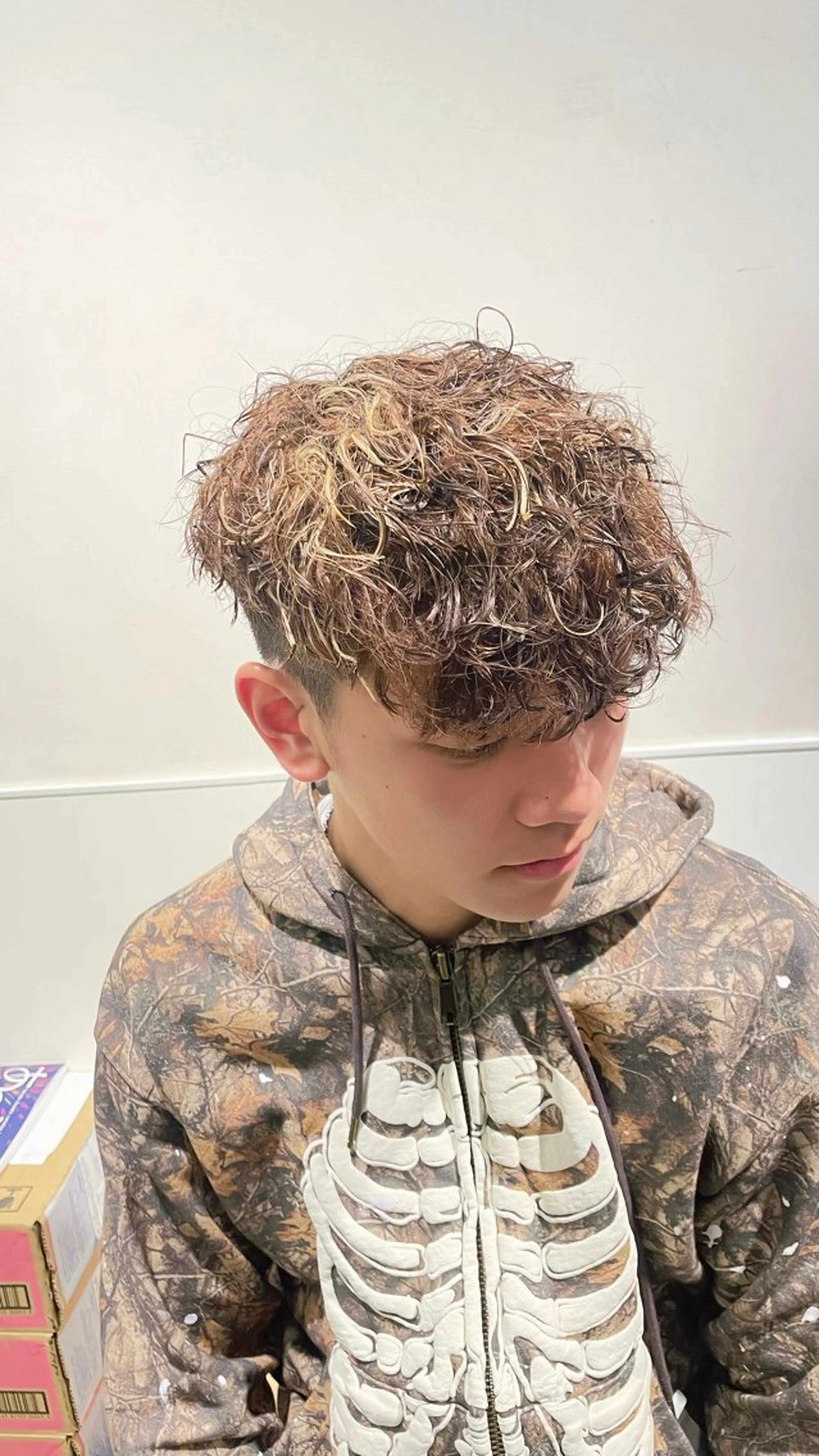 ✨【4月、5月限定】✨20100円→2000円パーマのみ（ツイスパ、スペインカール、極道パーマ）【メンズ限定】⚠️の写真