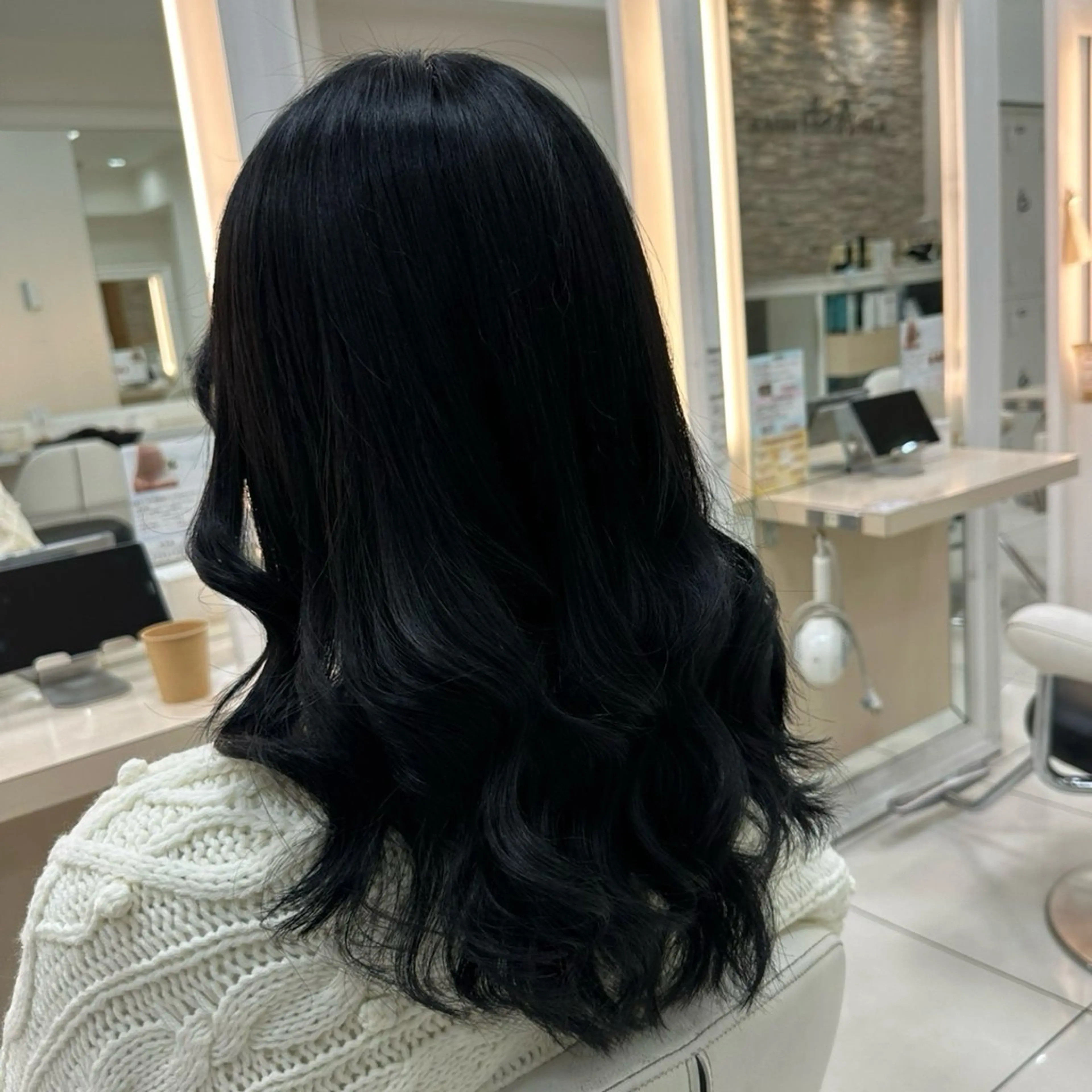 カラー Ash 平井 青木🤍のヘアスタイル