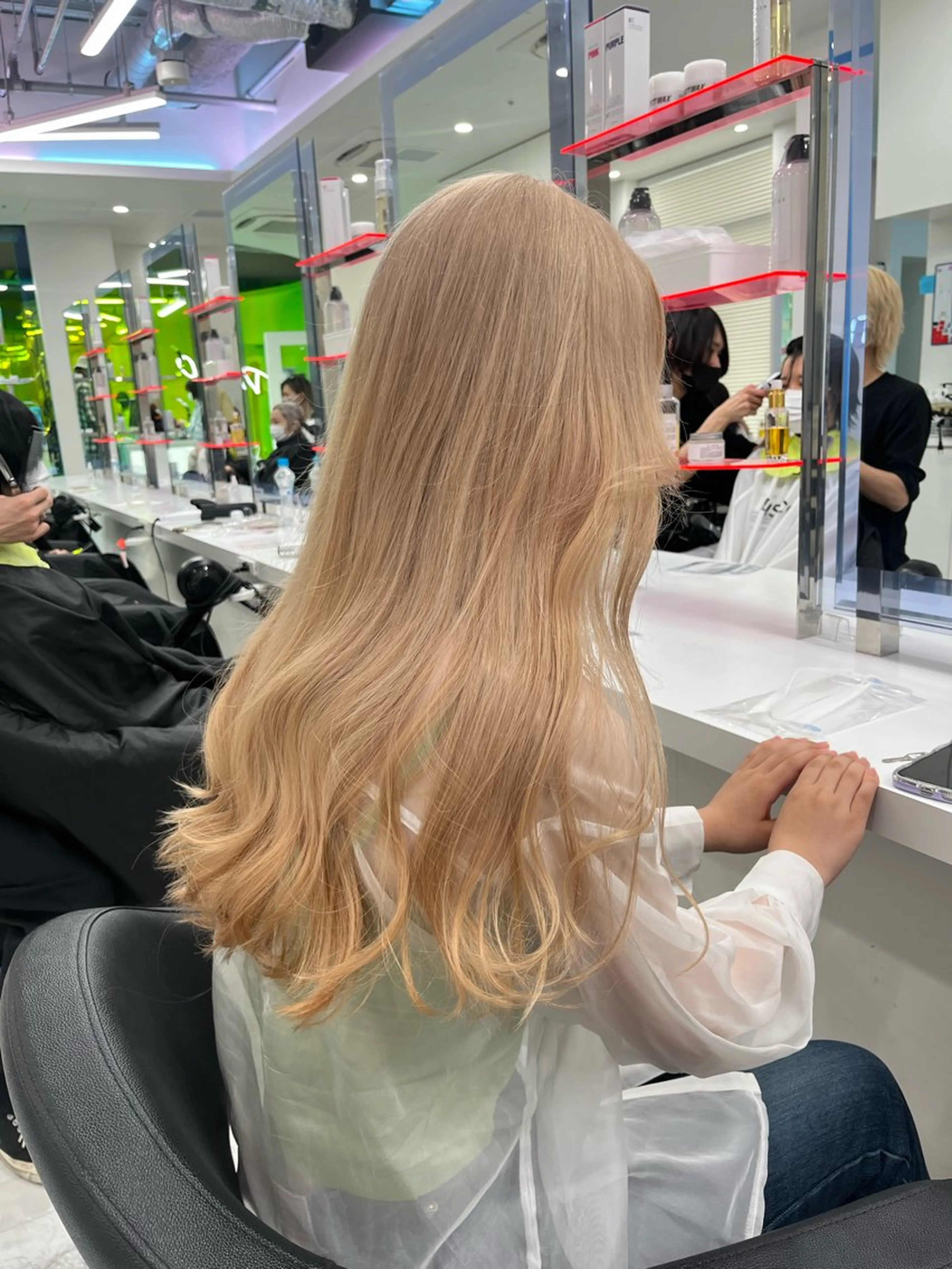 セミロング カラー 韓国風透明感カラー‎ /yurinのヘアスタイル