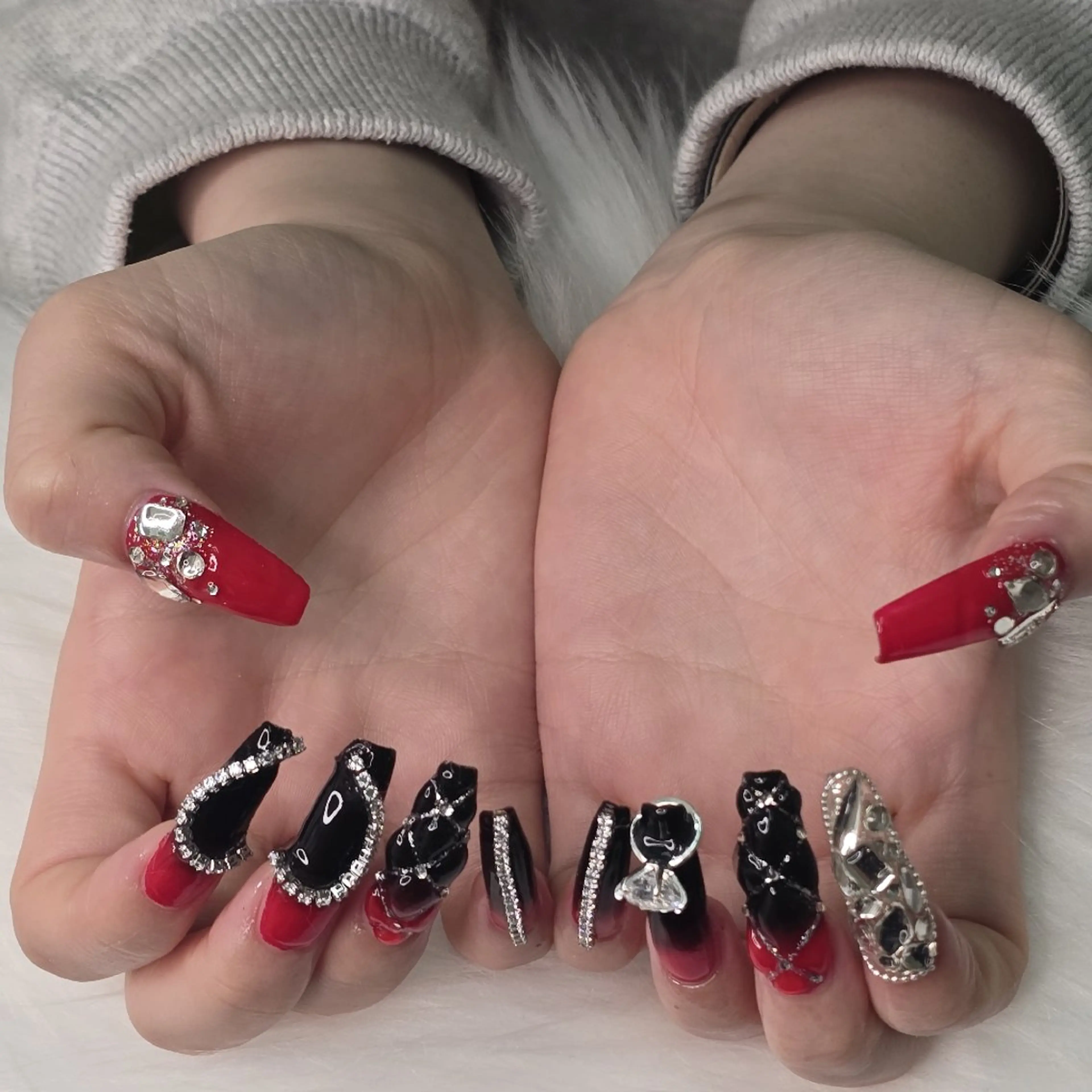 ネイル グラデーション ハンドネイル minion蕨所属・minion 蕨のネイルデザイン