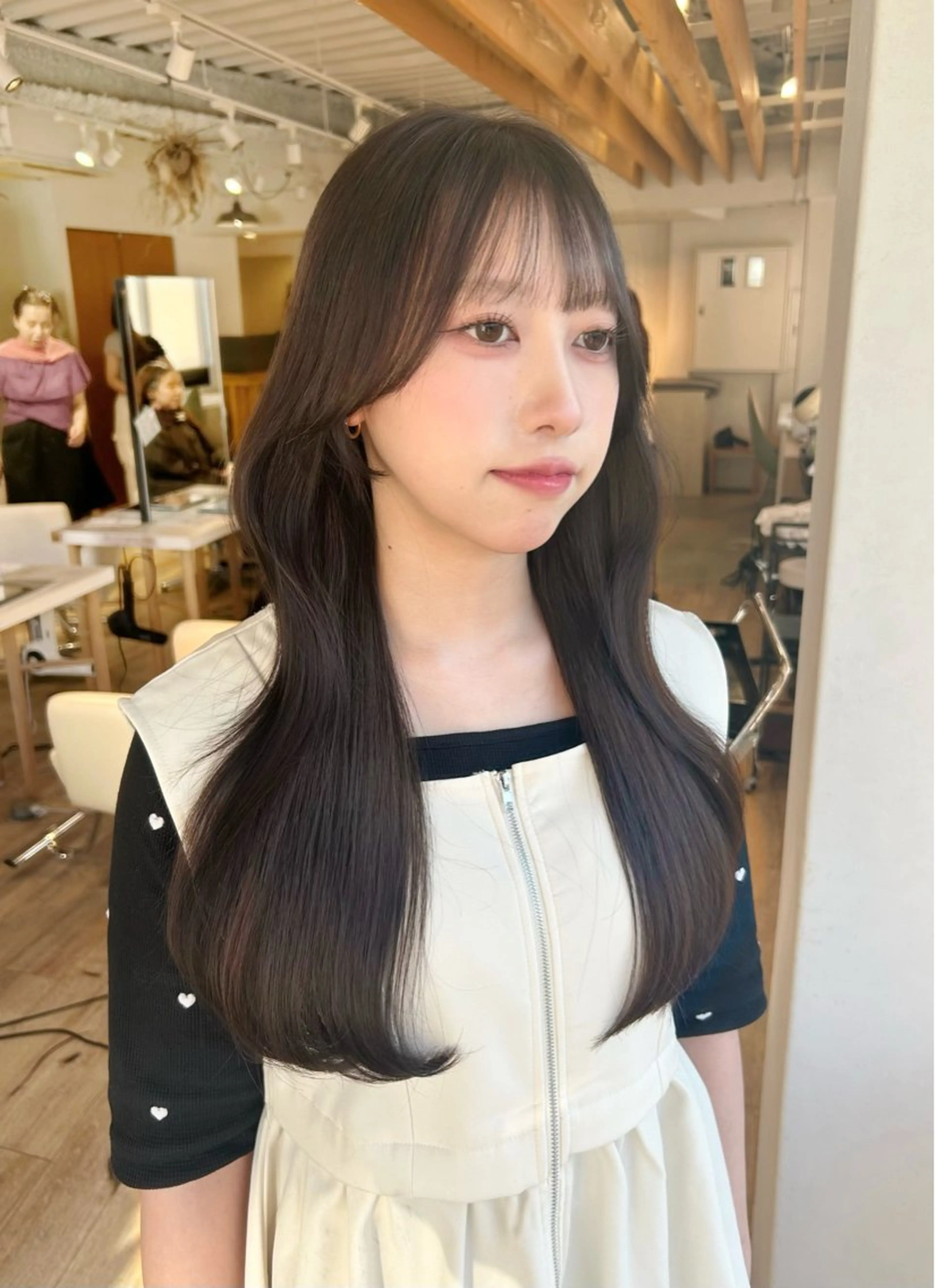 ロング ヘアカラー トリートメント 女性専用サロン iiro所属・【レイヤー/似合わせ 】Hina🎀のヘアスタイル