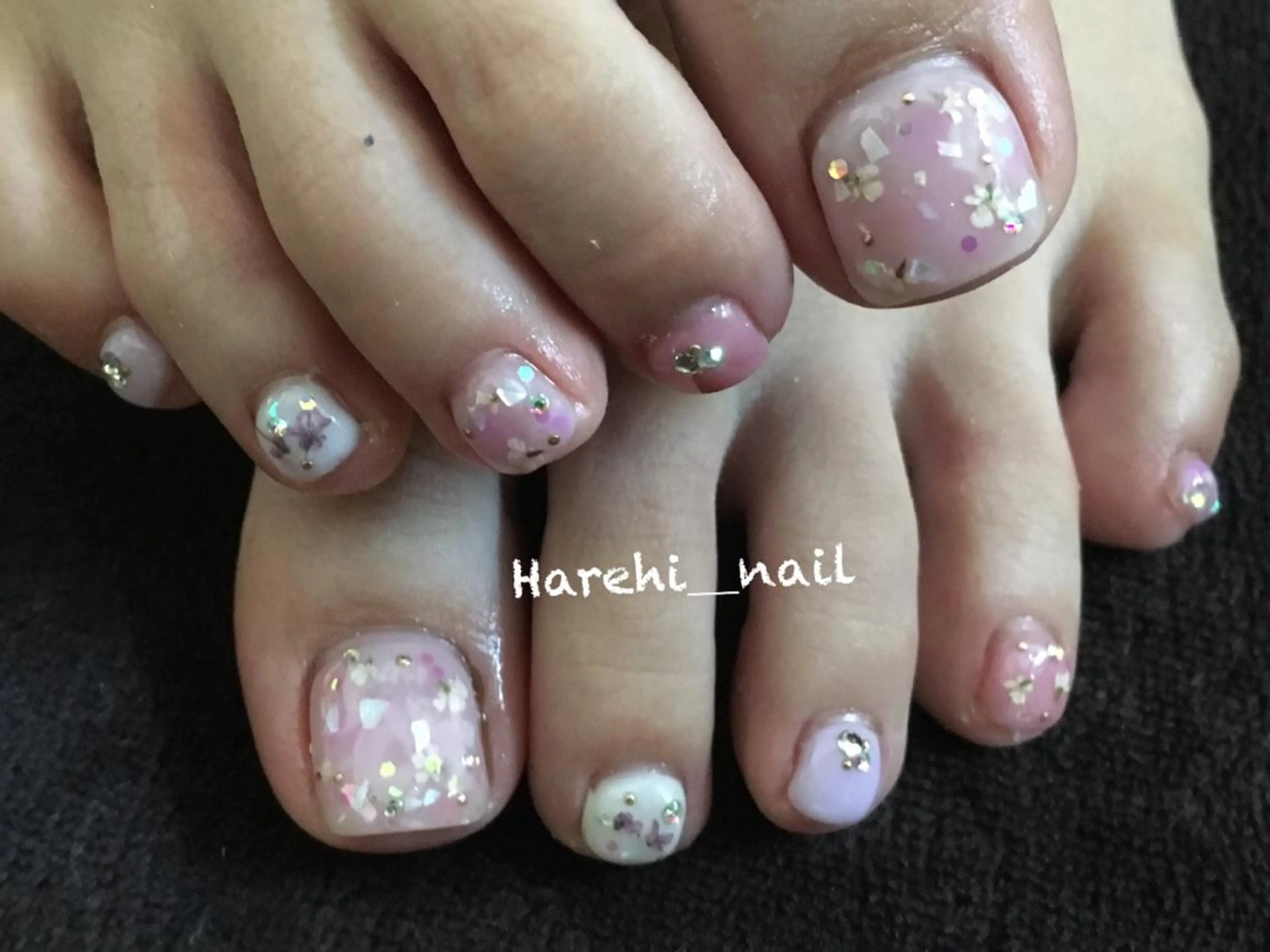 ネイル フットネイル Harehi_ nailのネイルデザイン