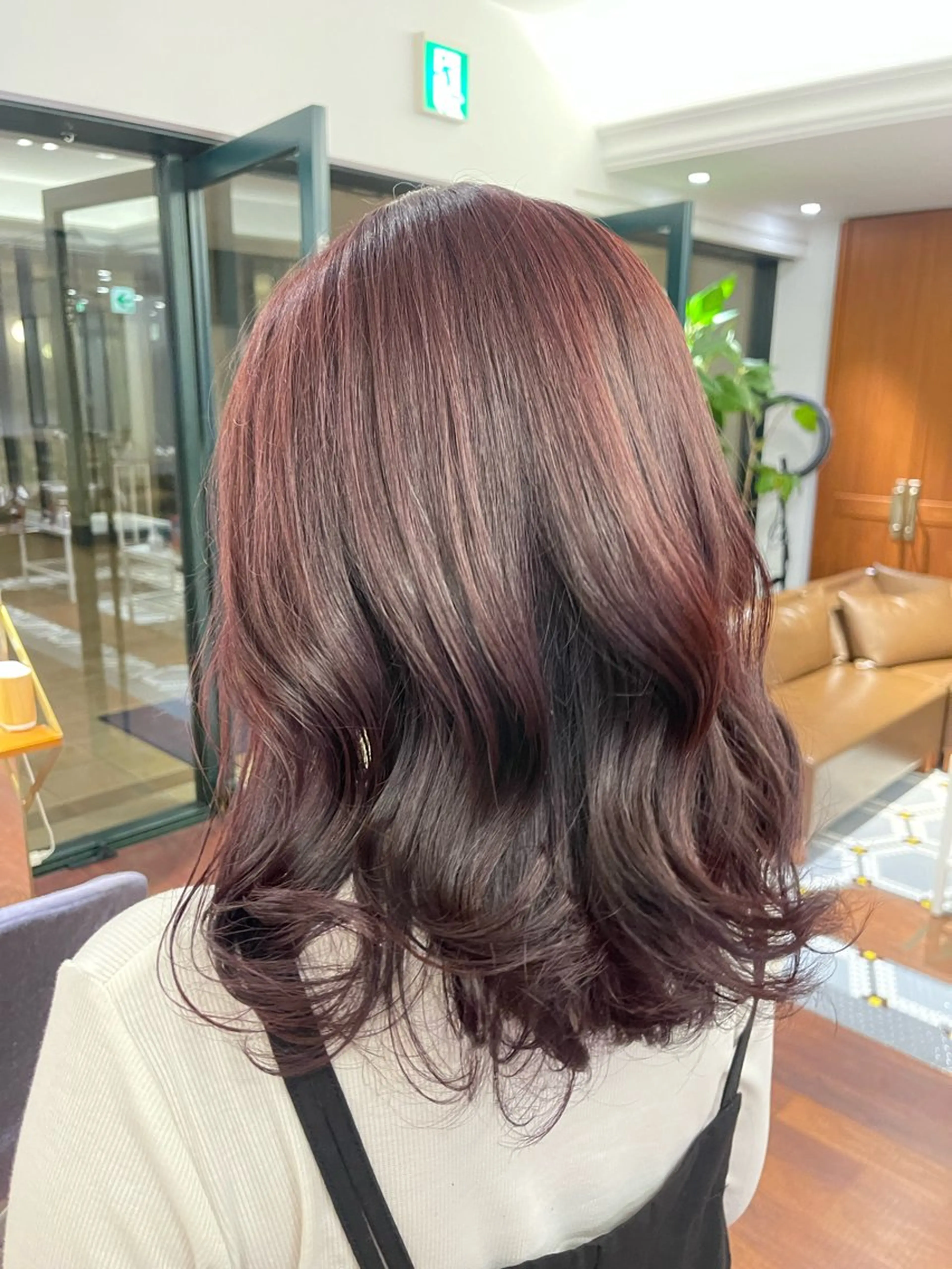 ミディアム BEAUTRIUM所属・大前斗夢(リクエスト にて予約下さい)のヘアスタイル