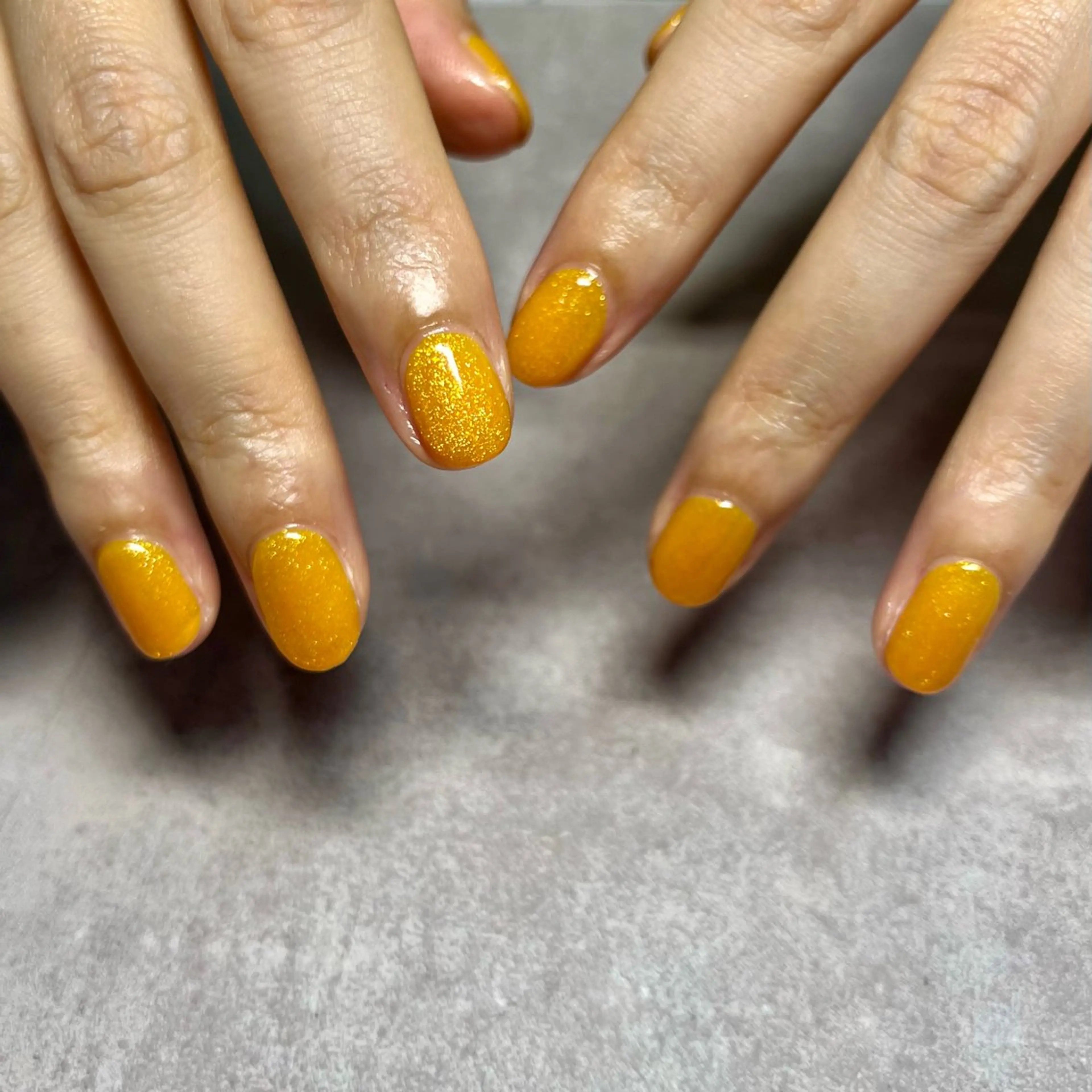 ネイル マグネットネイル オレンジ kupu所属・ネイルサロン kupuのネイルデザイン