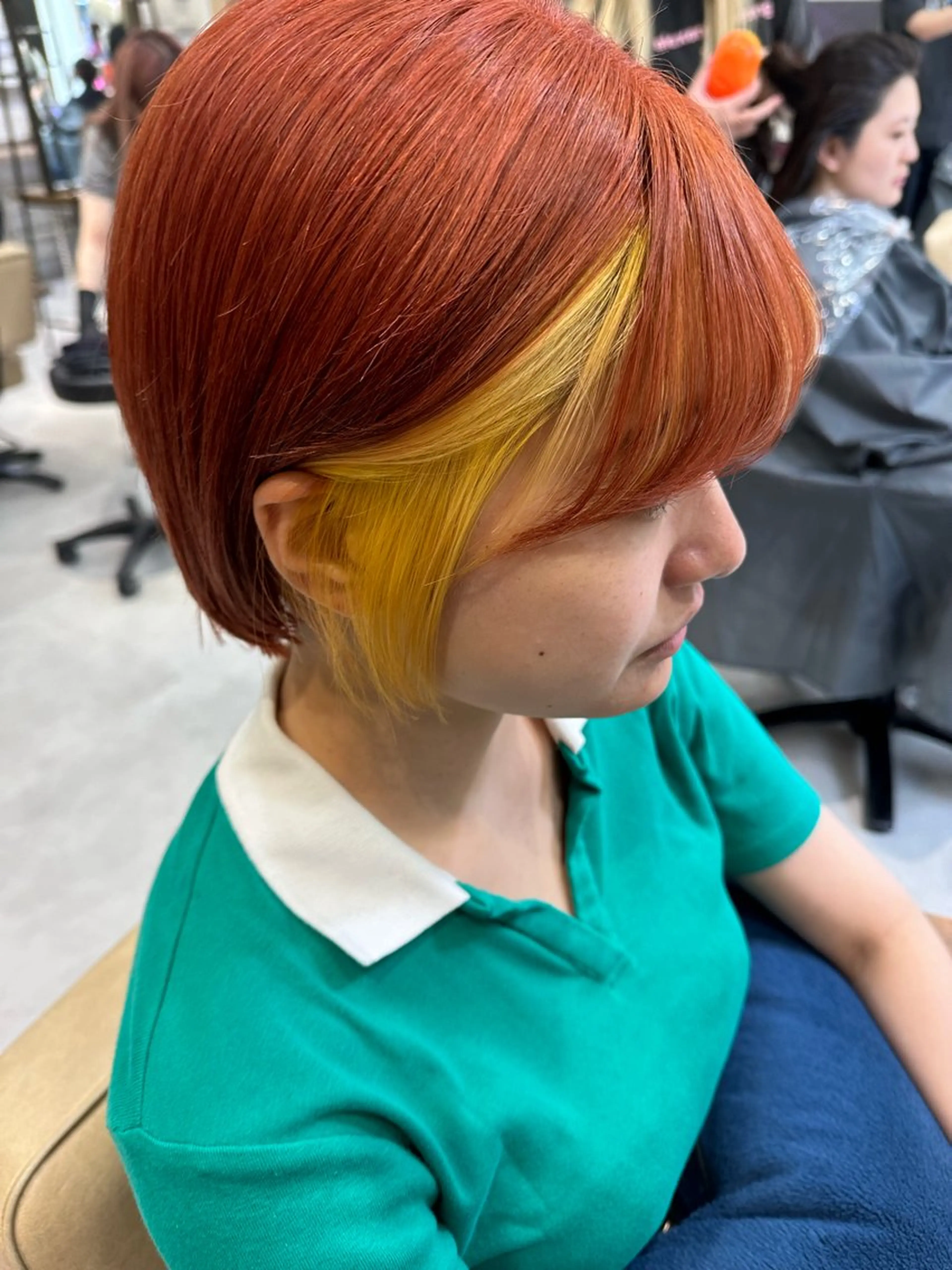 ショート カラー 髪質改善AUSTIN登戸所属・野村 一花 / 暖色 カラー / Wカラーのヘアスタイル