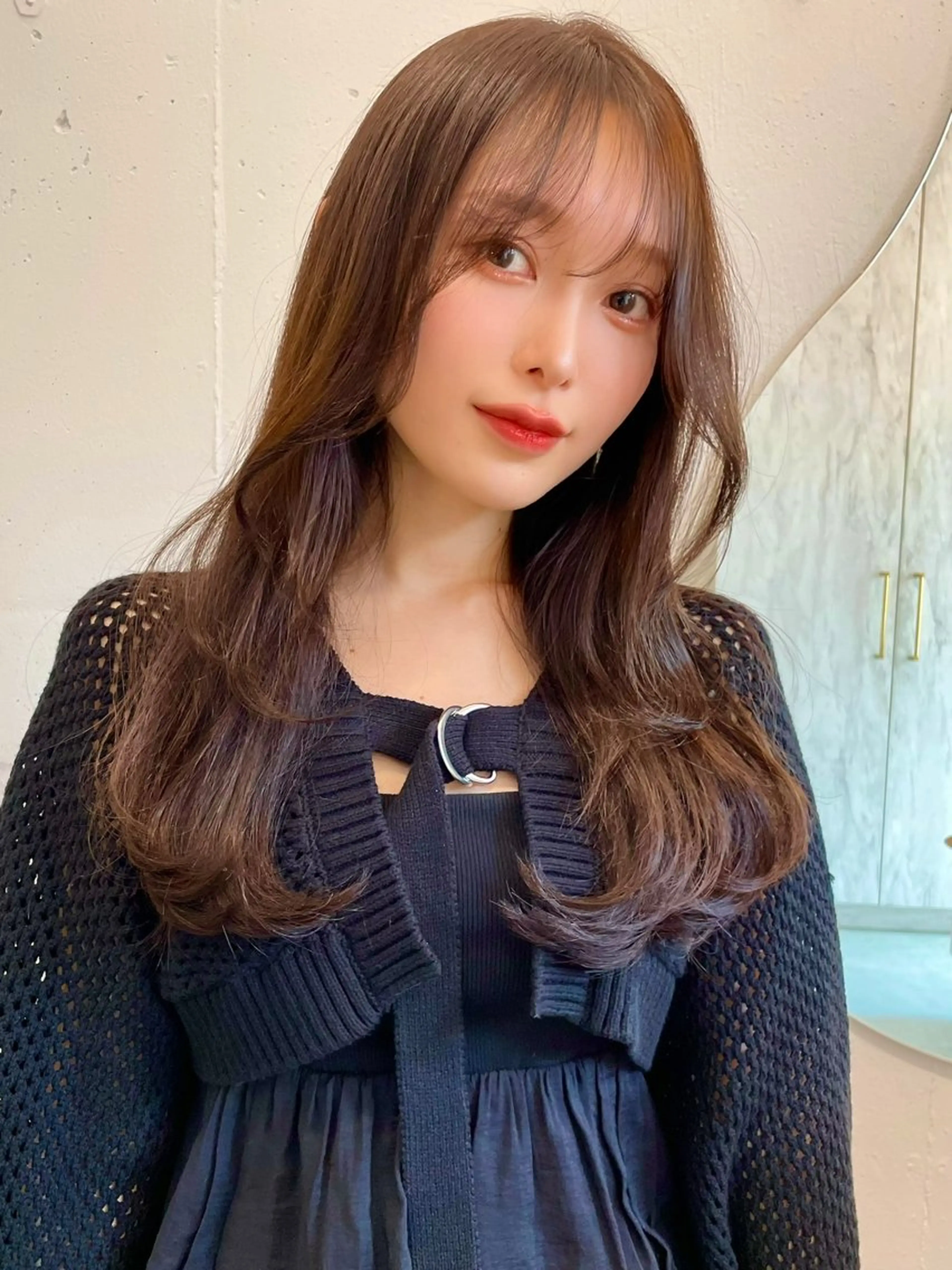 セミロング カラー ベージュカラー ブリーチ 透明感カラー ダブルカラー グレージュ カット ヘアカラー 韓国ヘア🤍顔周り/ 髪質改善✨/林遼一郎のヘアスタイル