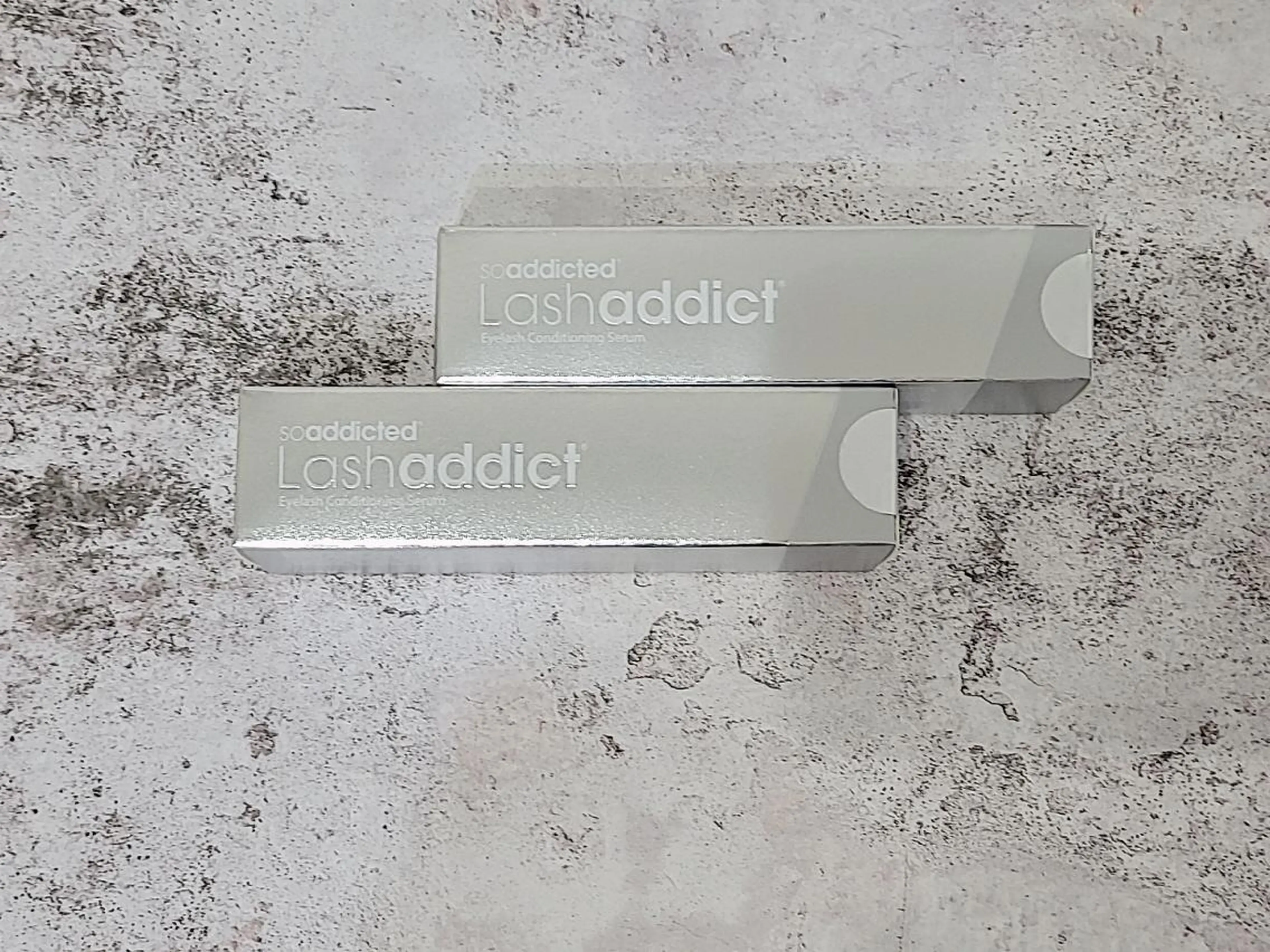 フルール 池袋のマツエク・マツパデザイン