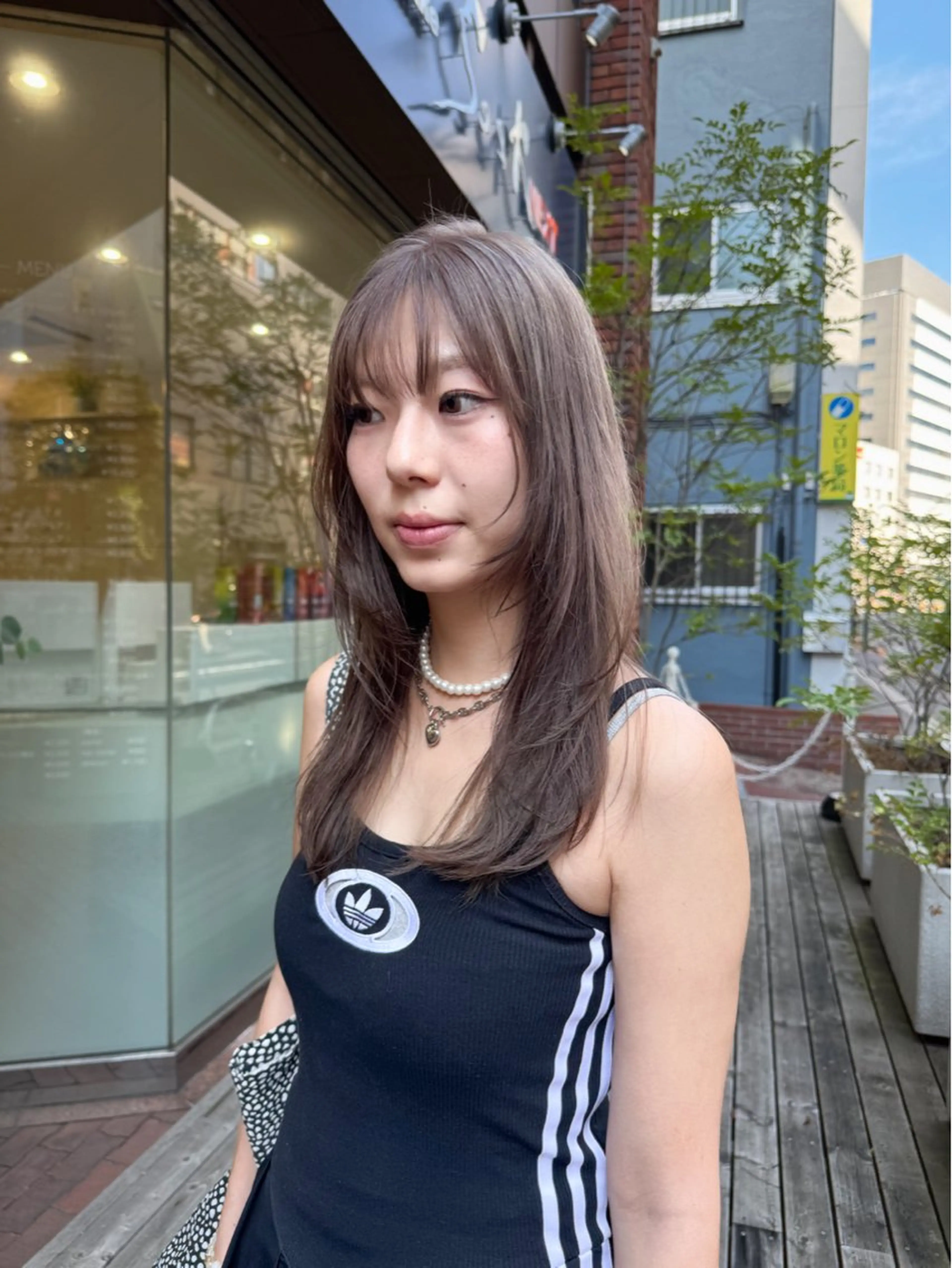 セミロング カラー グレージュ パープルカラー パープルグレージュ ヘアカラー Seeknext // Rukaのヘアスタイル