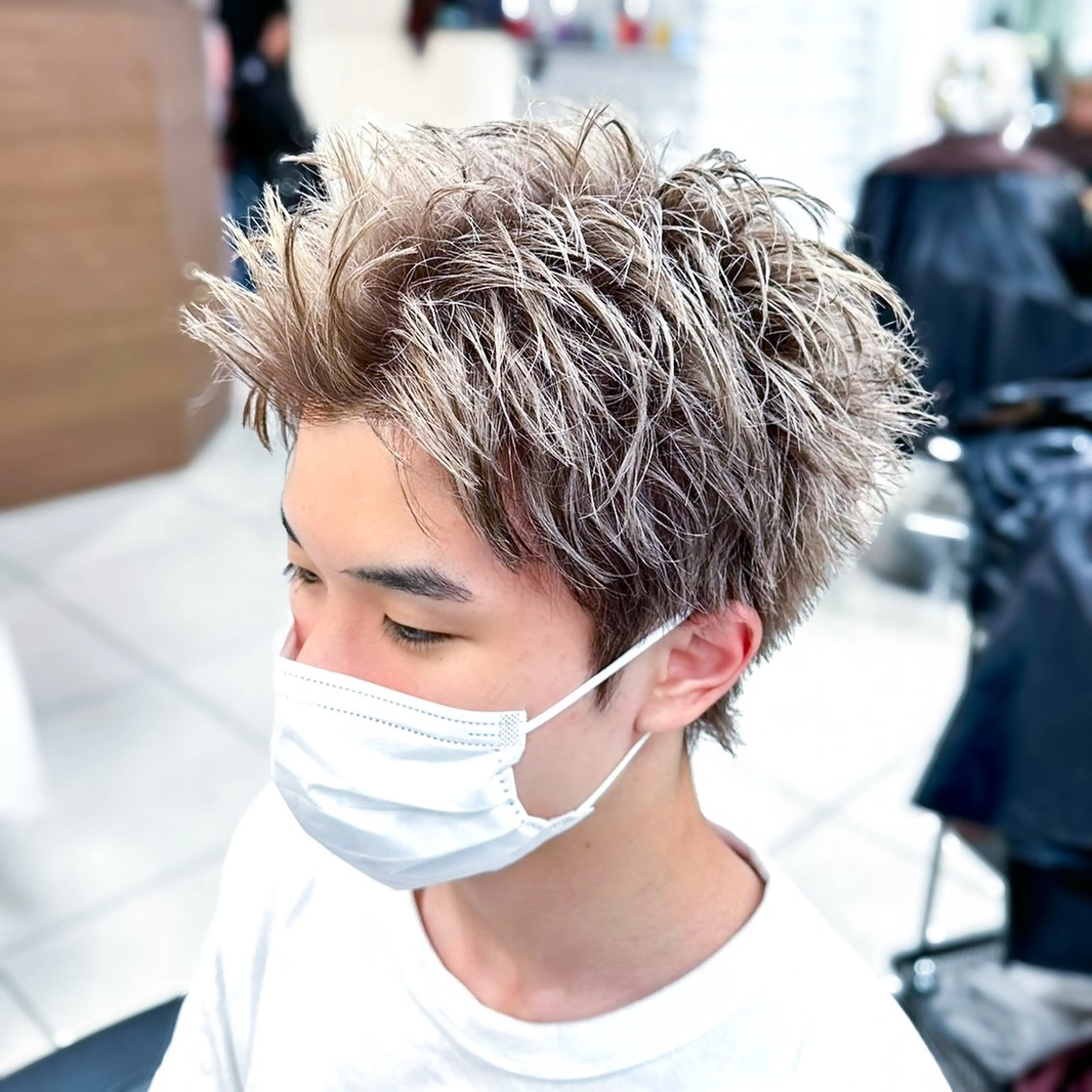 ショート カラー メンズ アップバング スパイキーショート ショートヘア メンズパーマ職人 パーマ🔥ritaのヘアスタイル