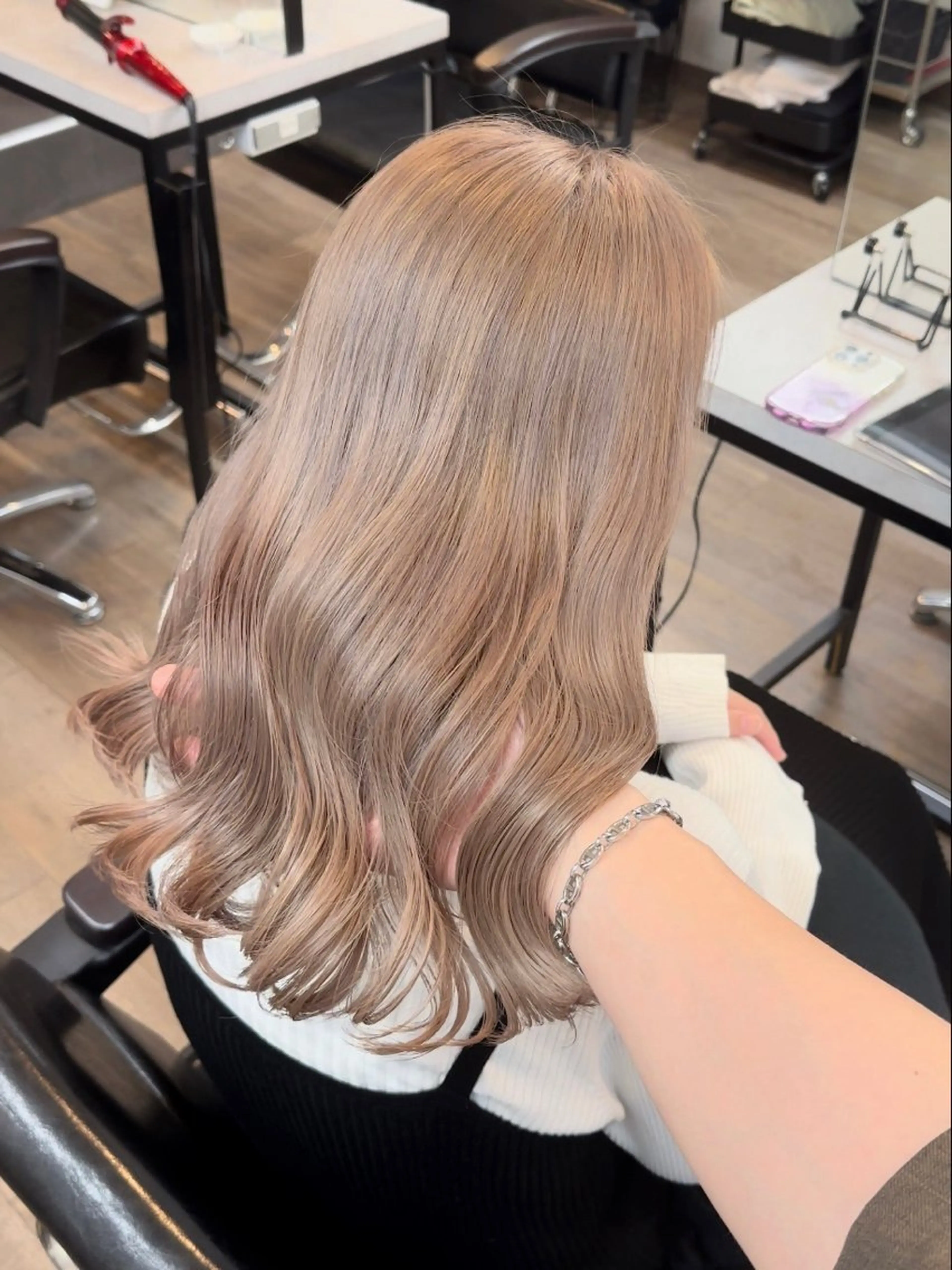 ロング カラー VIF所属・🗻飯田誠也🗻 カットカラー得意のヘアスタイル