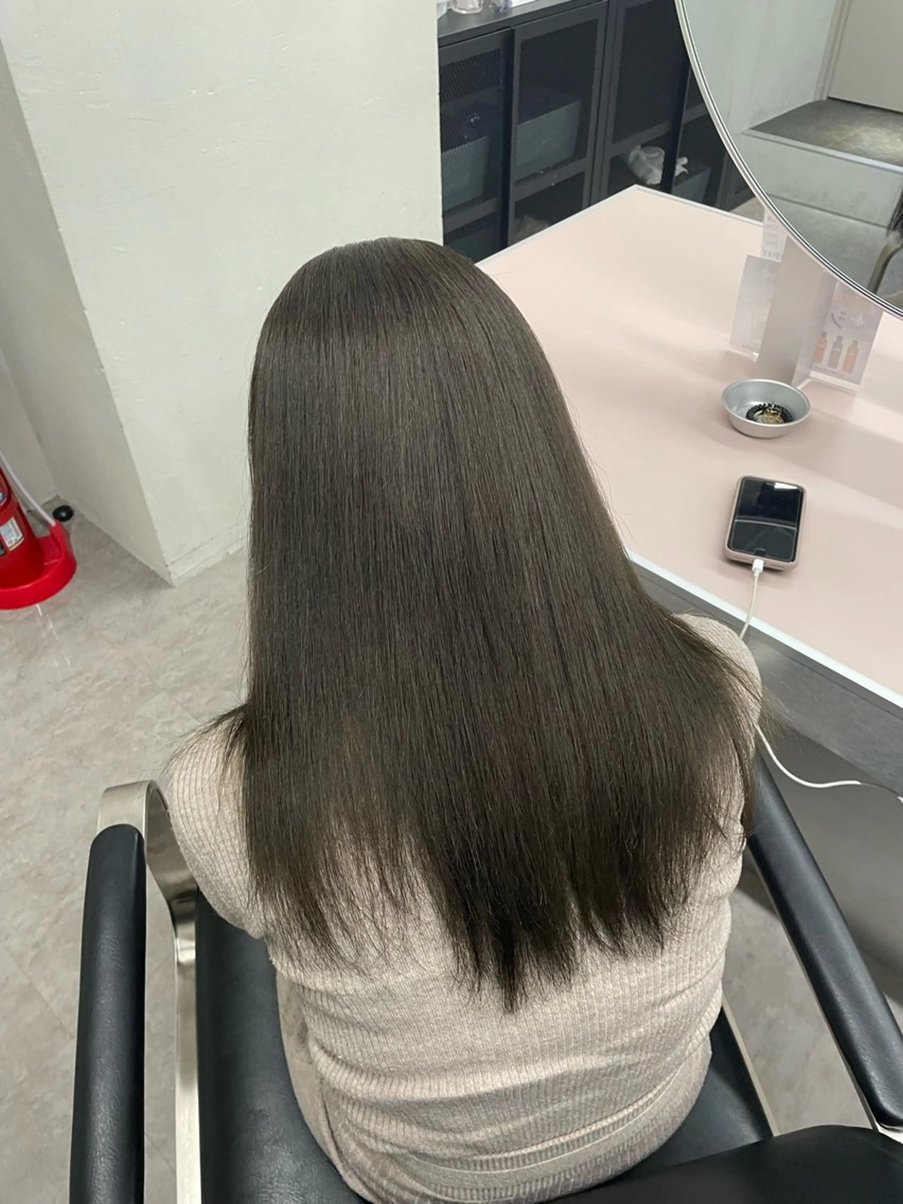 セミロング 奥野碧🌈艶髪 /ダメージレスカラーのヘアスタイル