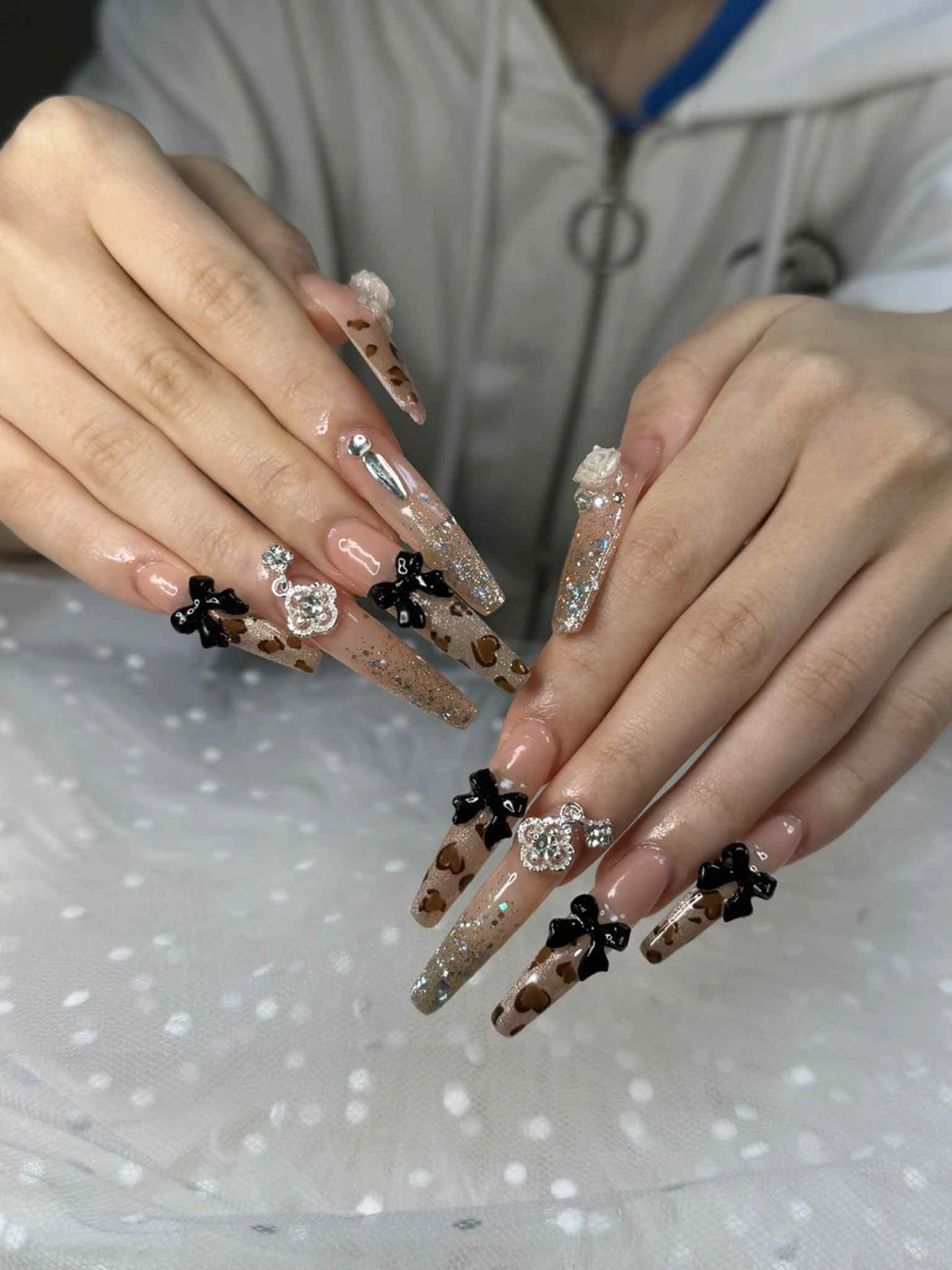 ネイル アートネイル オーロラネイル チークネイル 長さ出し フットネイル Noiranail_ studio川越西口のネイルデザイン