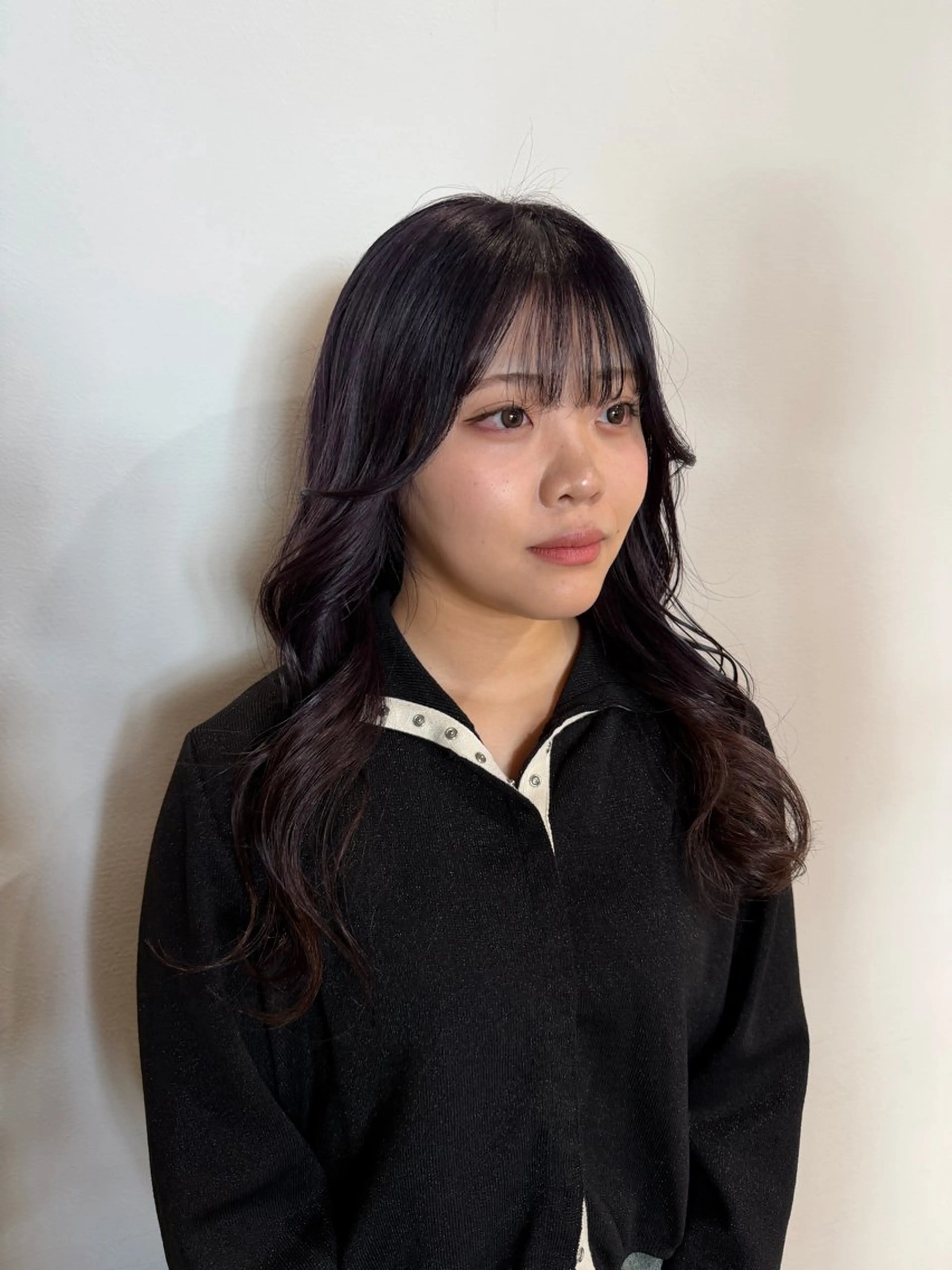 ロング カラー ヘアカラー 塩澤 榛奈のヘアスタイル