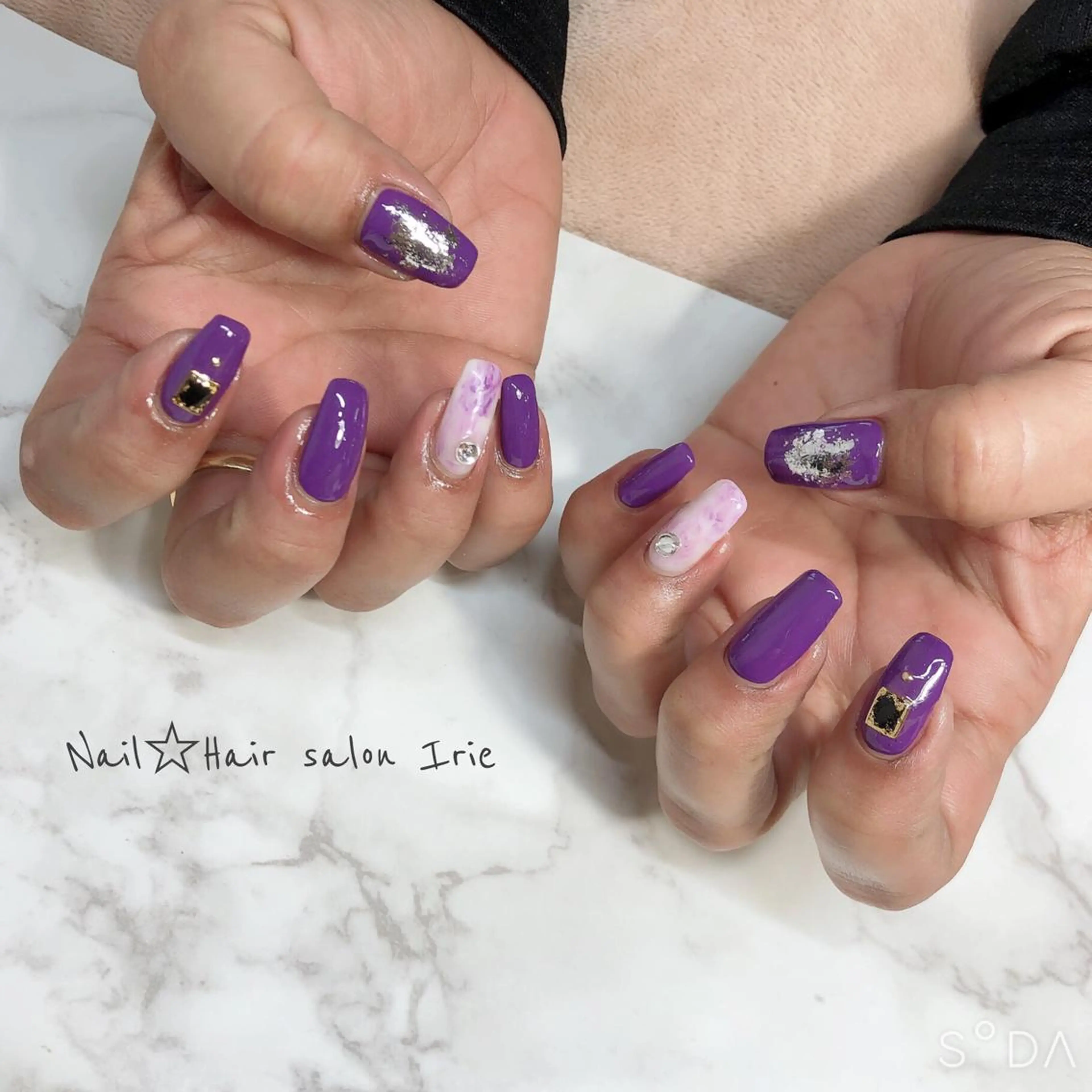 ネイル ハンドネイル ハンドケア Hair salon Irie所属・與儀 知佳のネイルデザイン