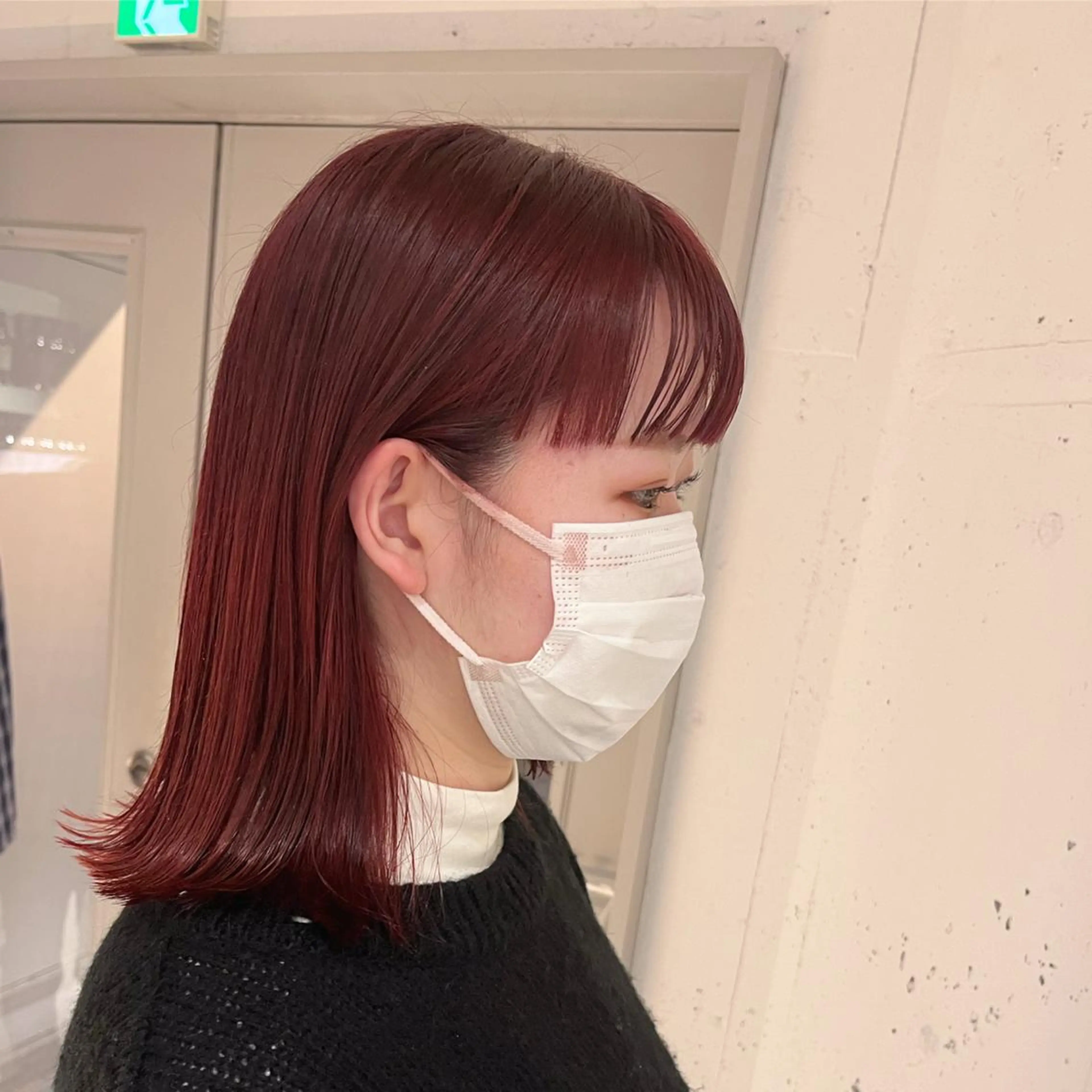 ミディアム カラー ブリーチ ダブルカラー レッドカラー ワイドバング カジュアルを女っぽく 𝗮𝘆𝗮𝗰𝗼のヘアスタイル