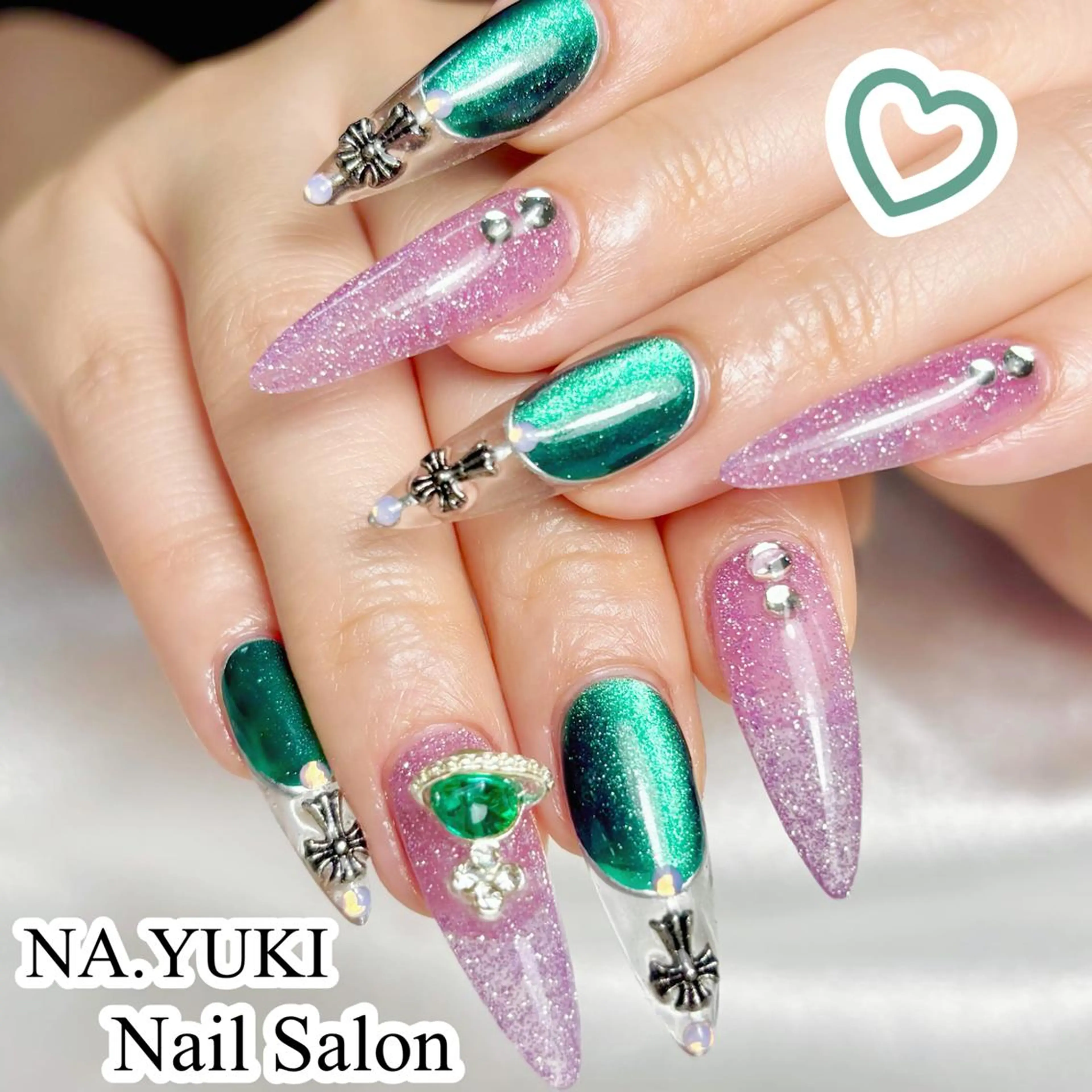 ネイル 🎀ナナ 🎀のネイルデザイン